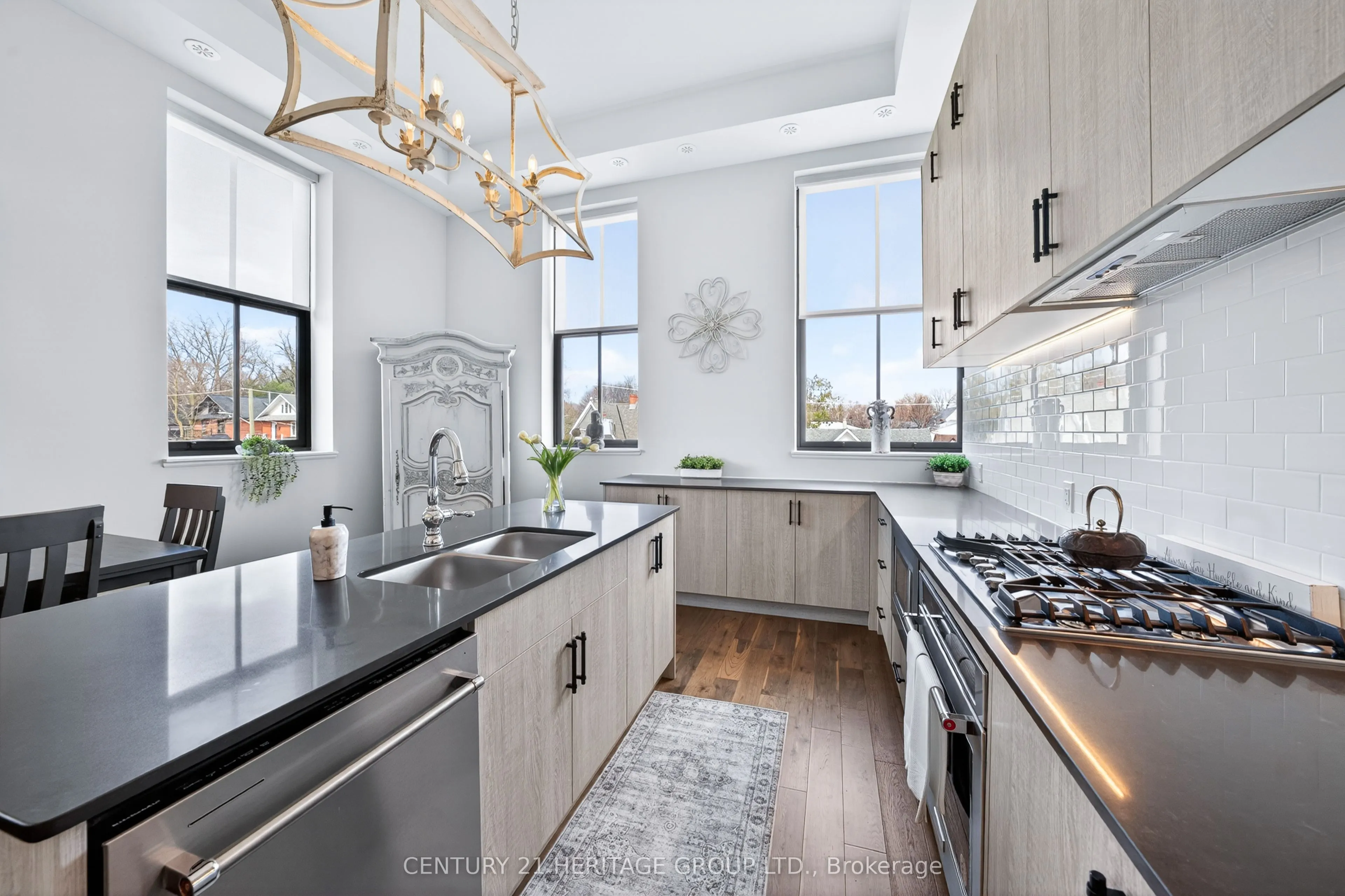400 Park Avenue #304