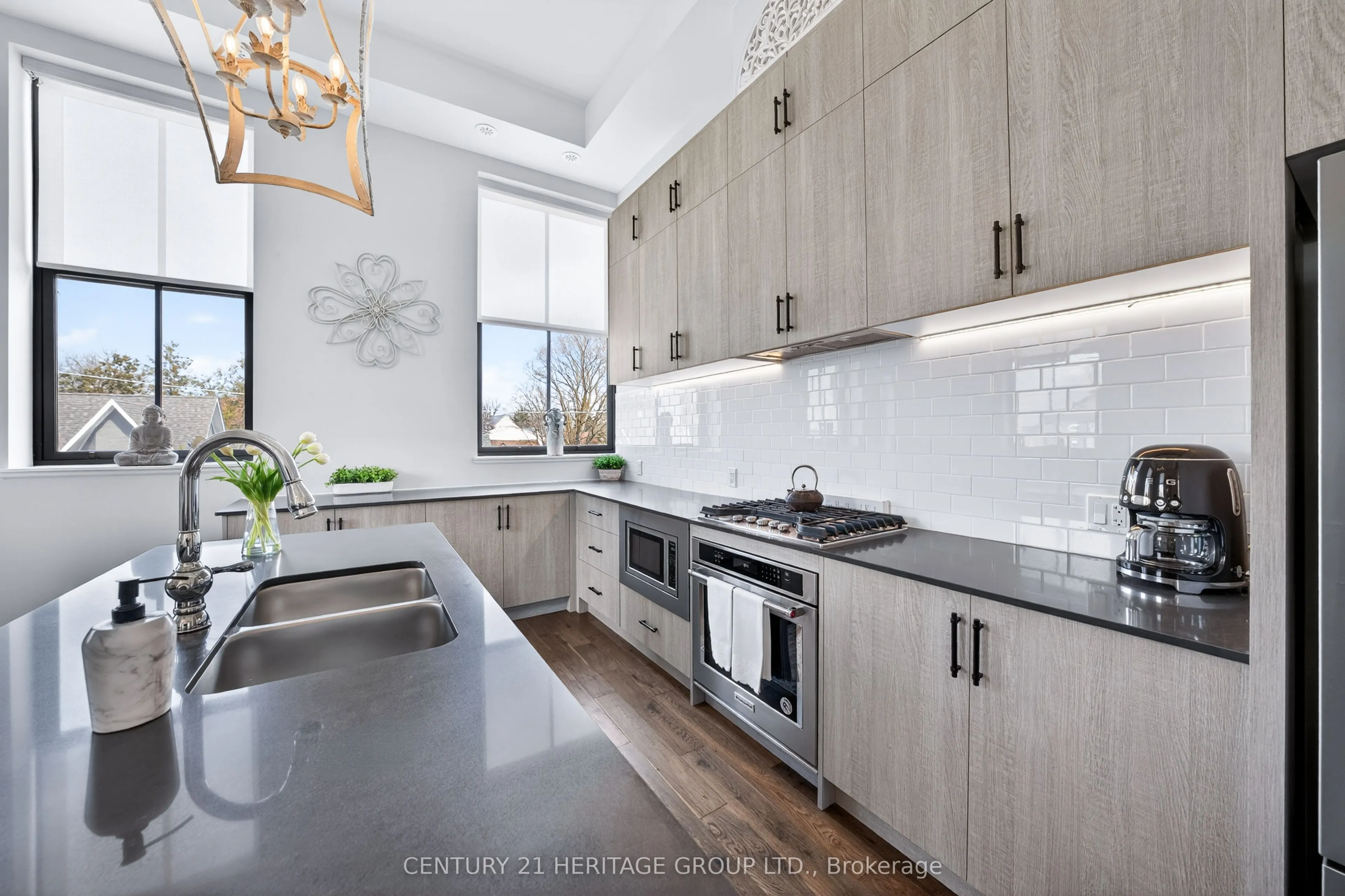400 Park Avenue #304
