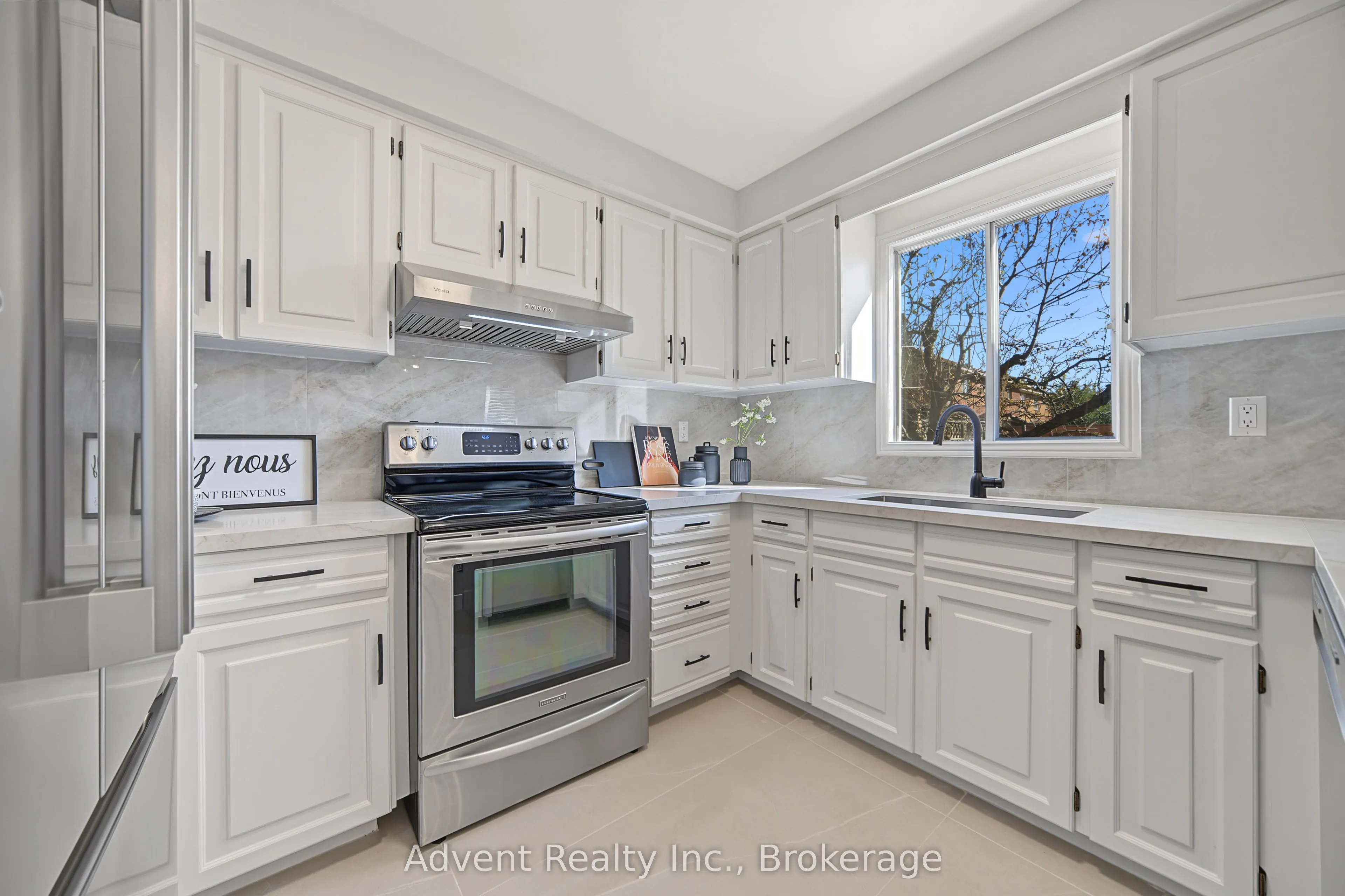 108 Valleyway Crescent