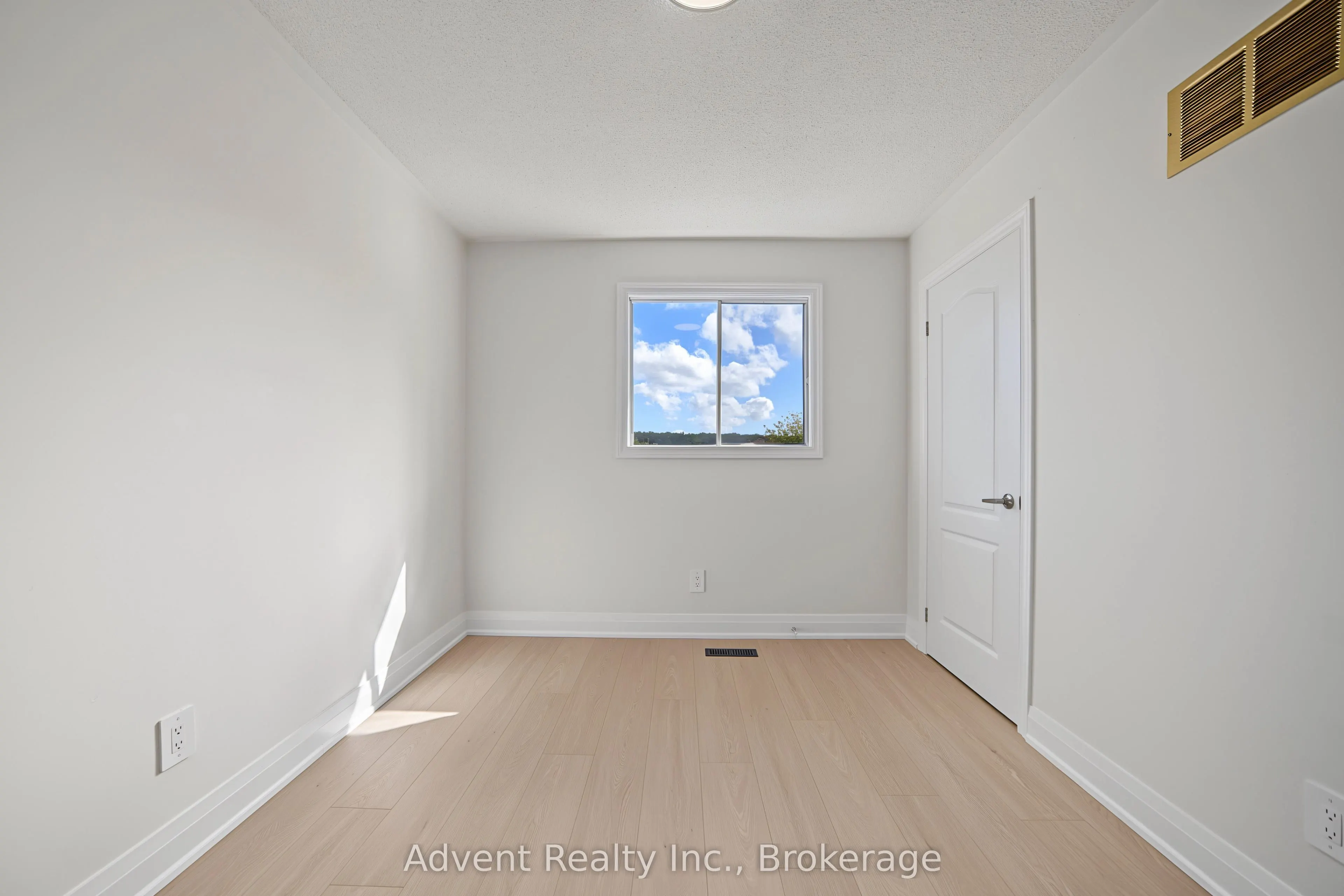108 Valleyway Crescent