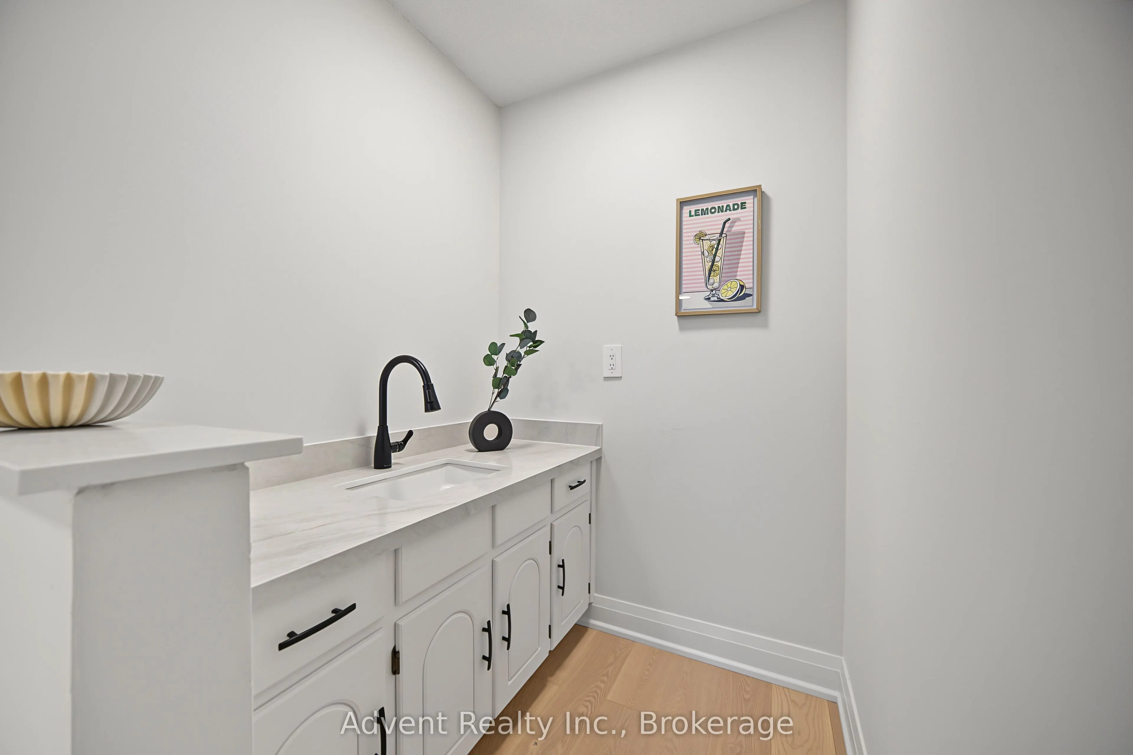 108 Valleyway Crescent