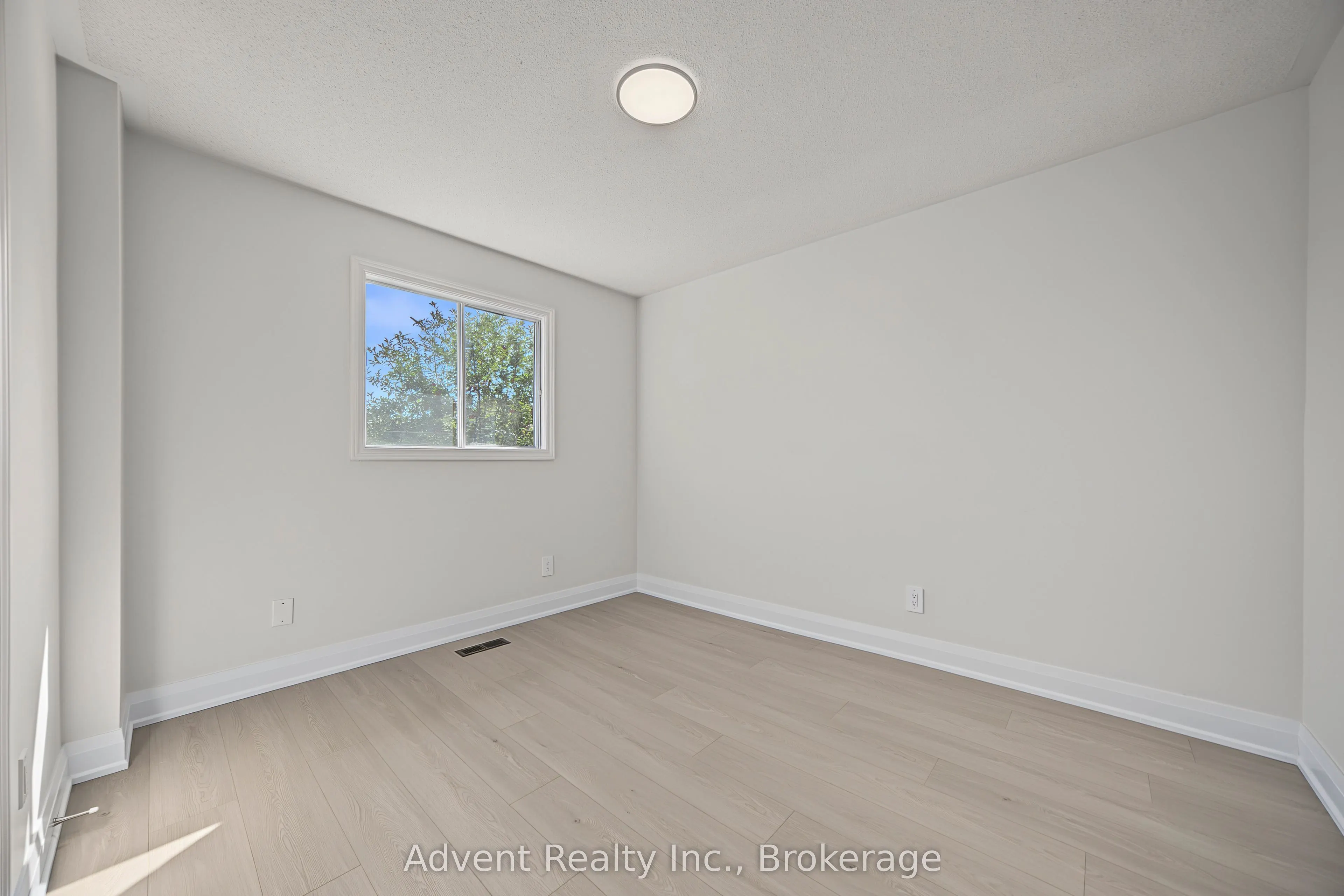 108 Valleyway Crescent