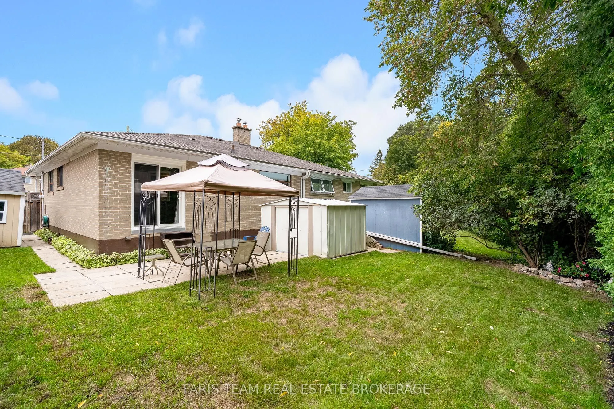 45 Bailey Crescent