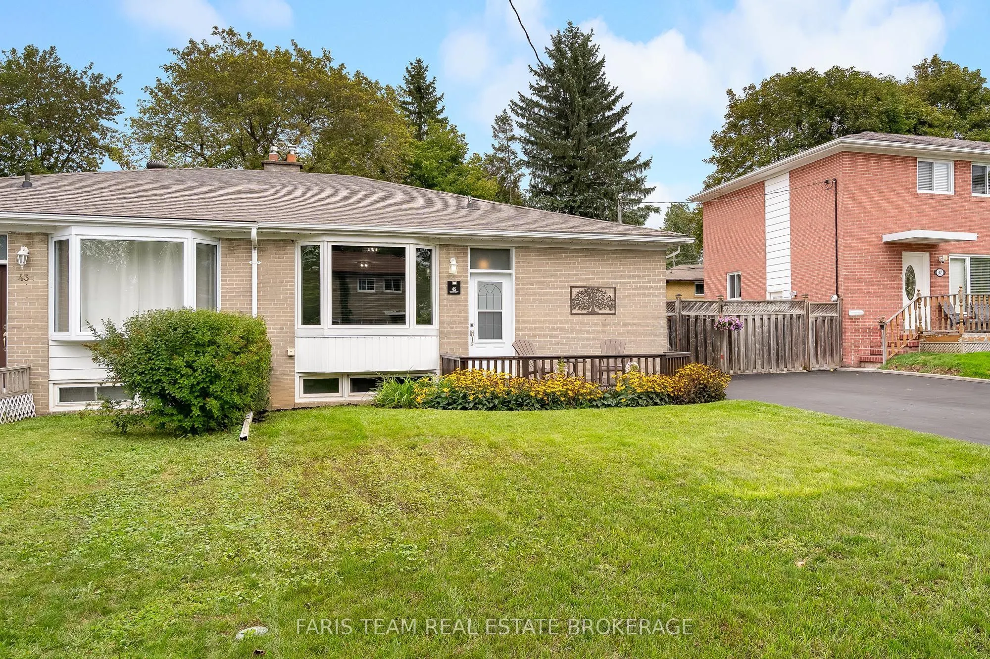 45 Bailey Crescent