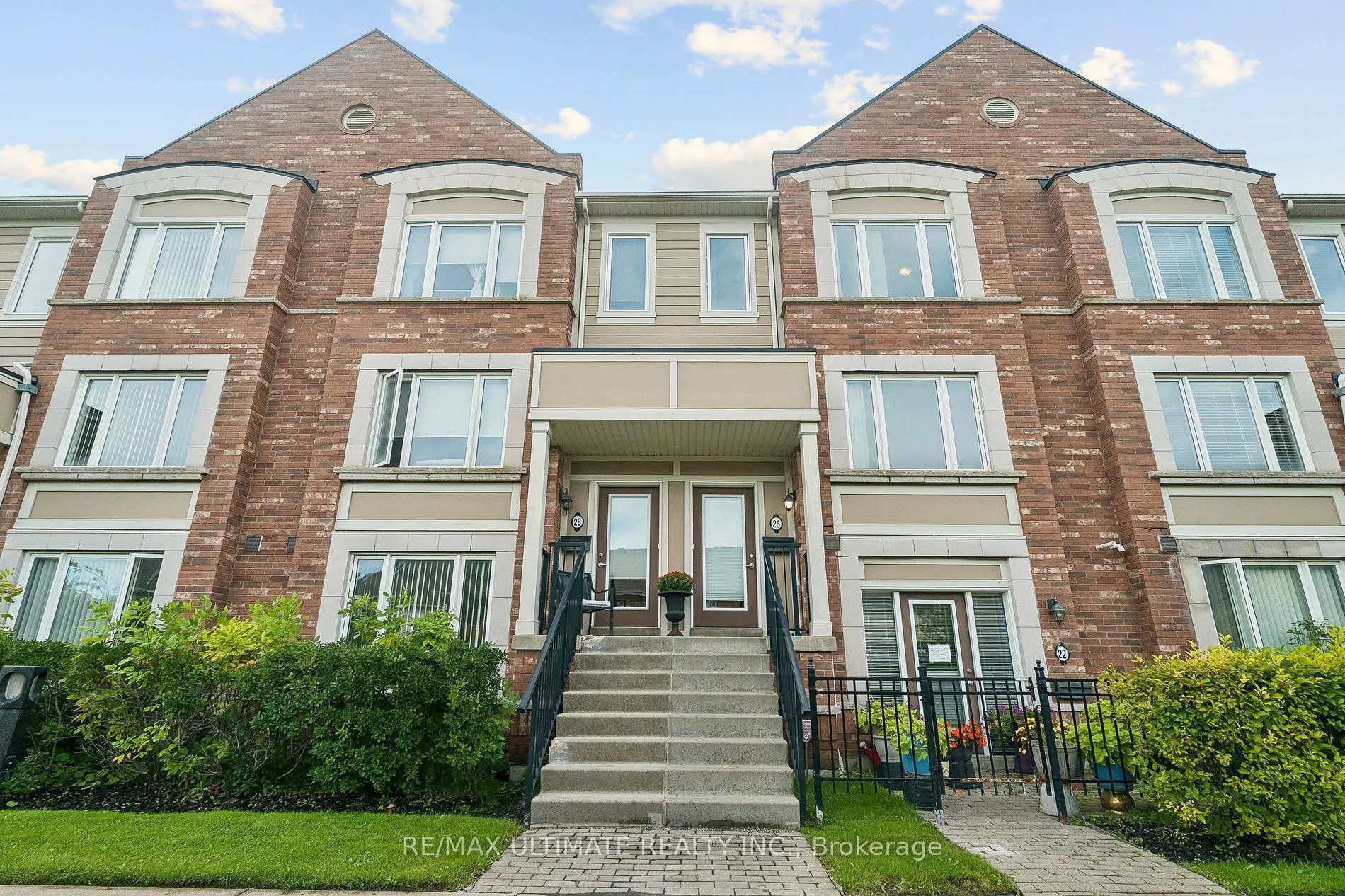 26 Walter Dove Court #14