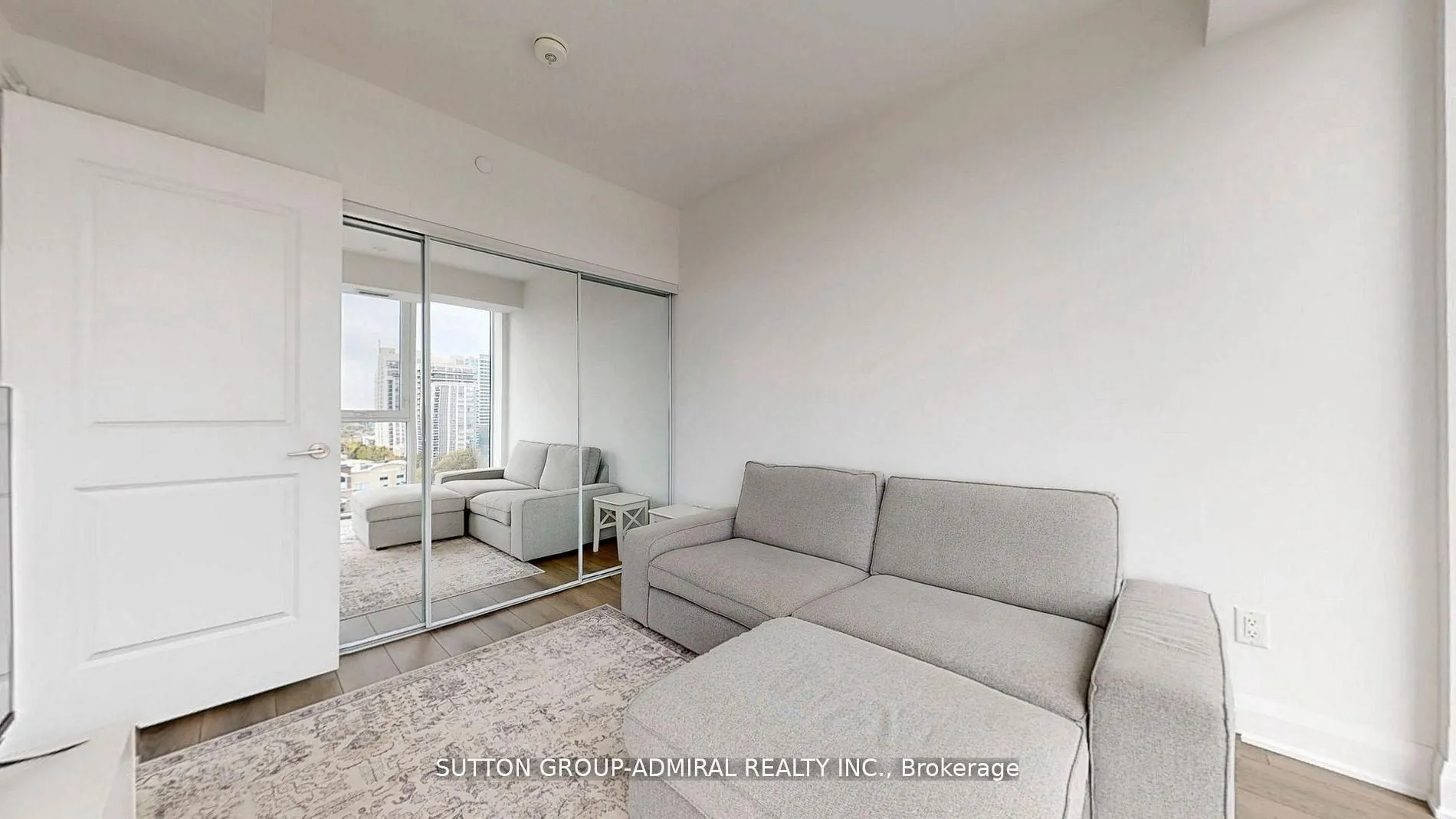 20 Gatineau Drive #1103