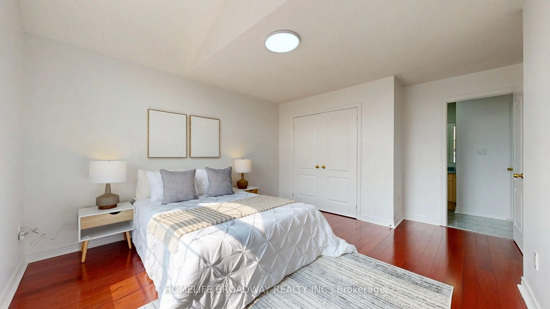 11 Melbourne Drive