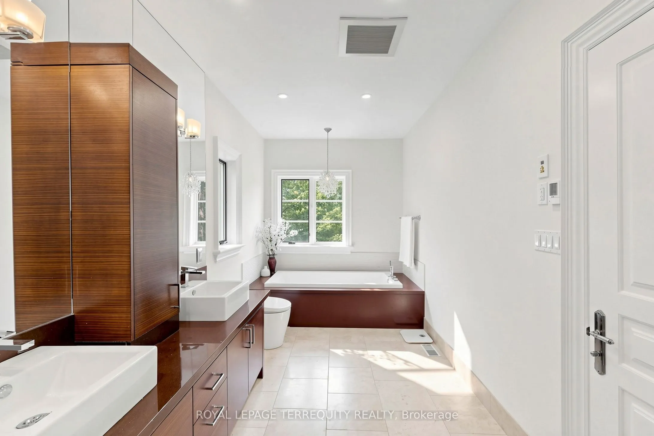 17 Jeremy Drive