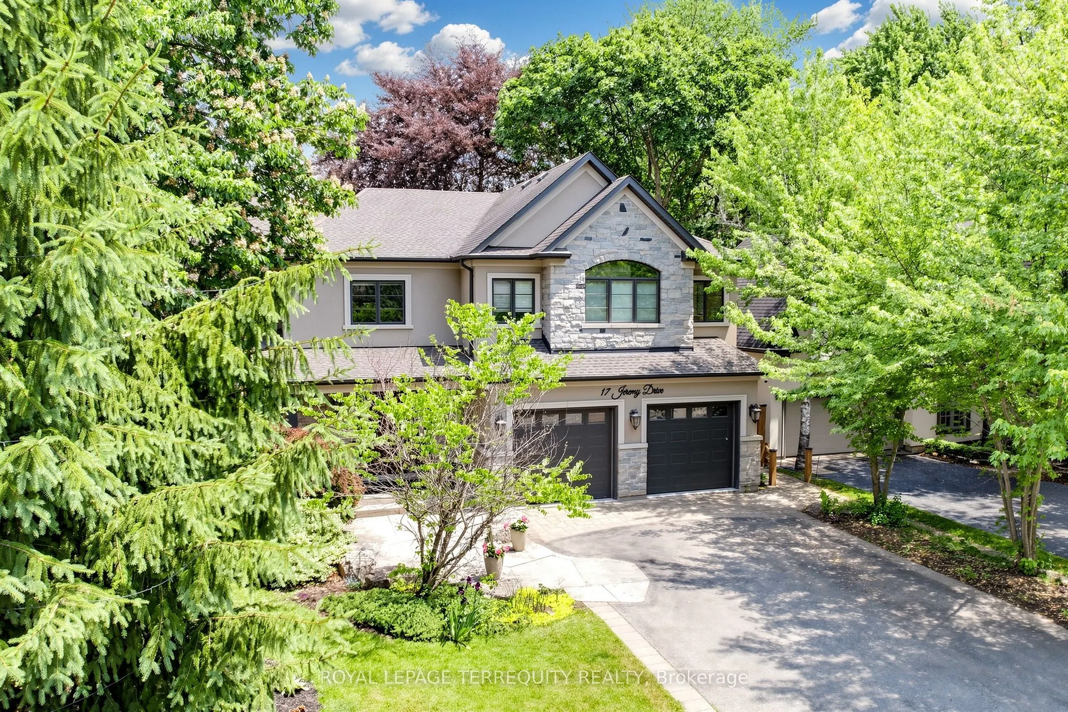 17 Jeremy Drive