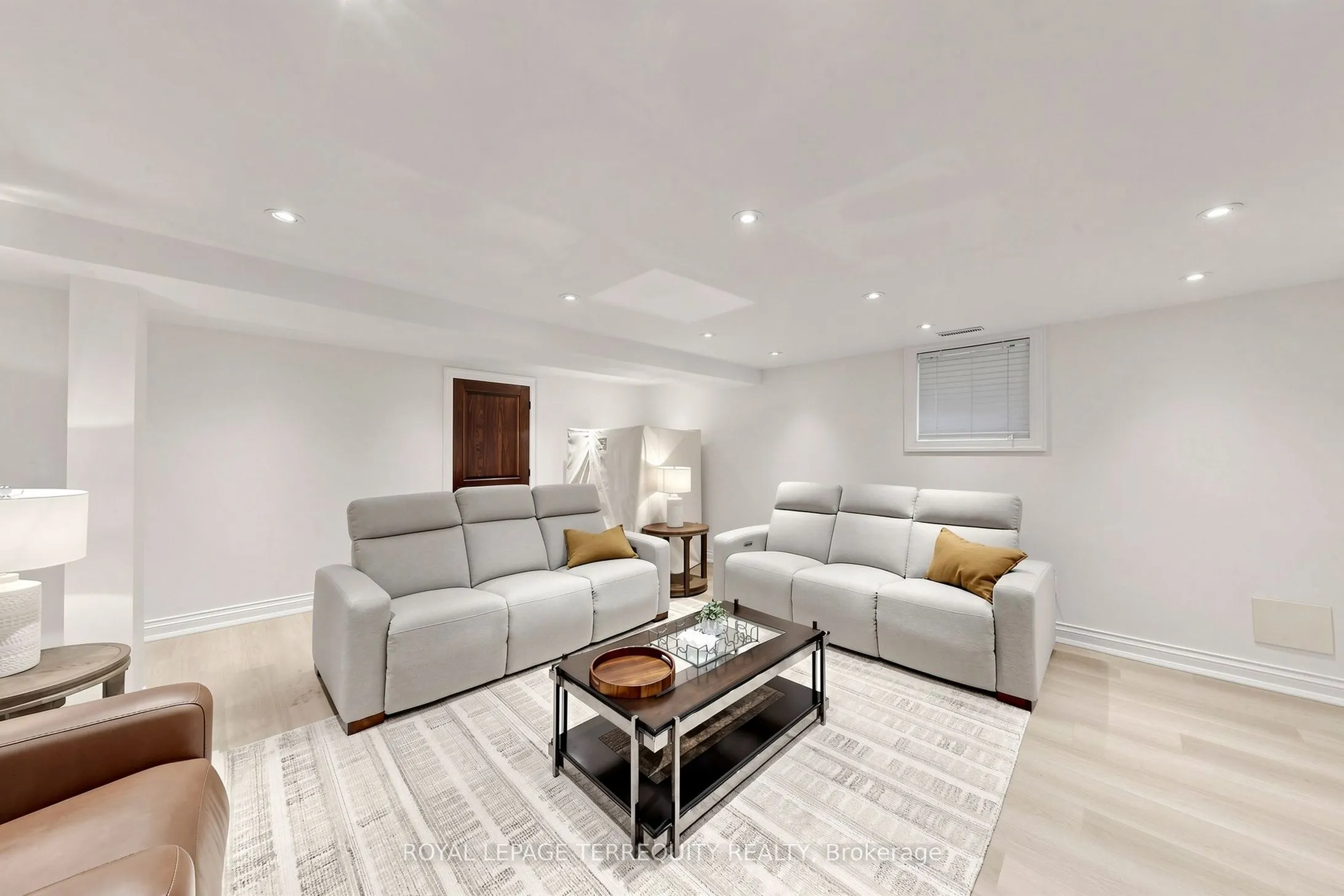 17 Jeremy Drive