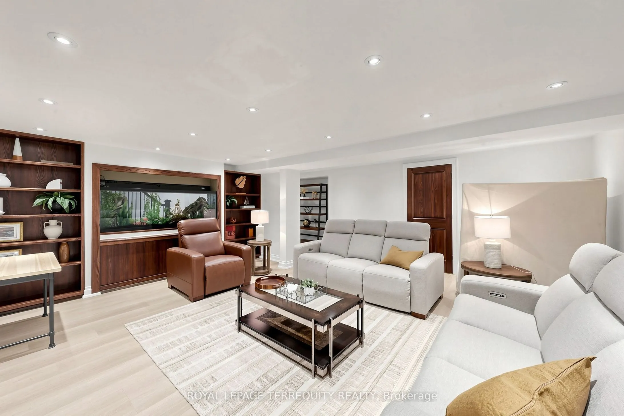 17 Jeremy Drive