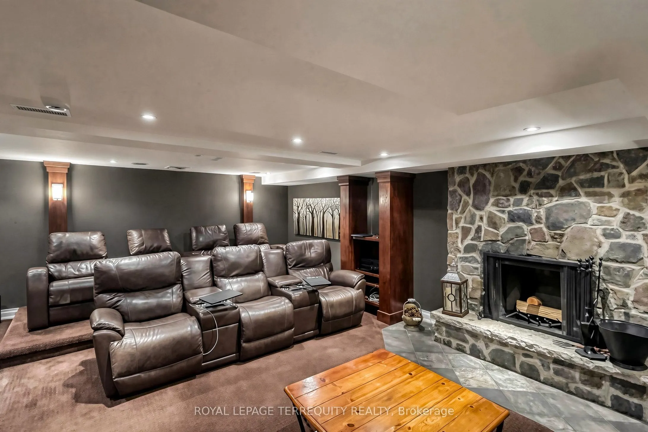 17 Jeremy Drive