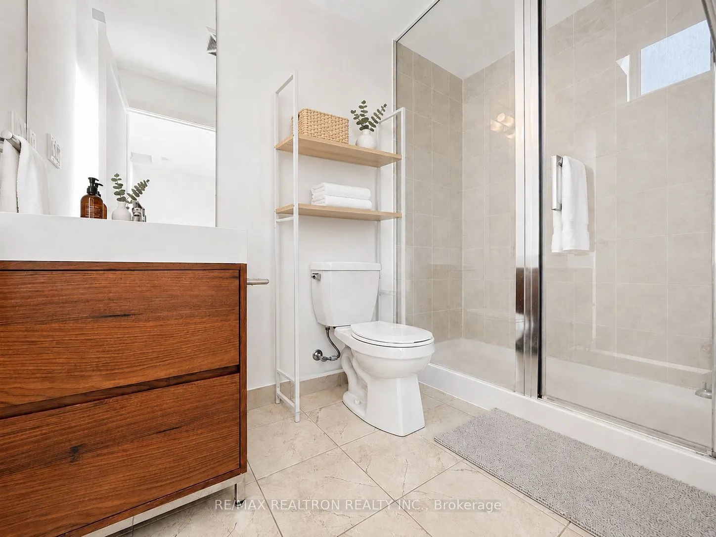 1709 Bur Oak Avenue #509