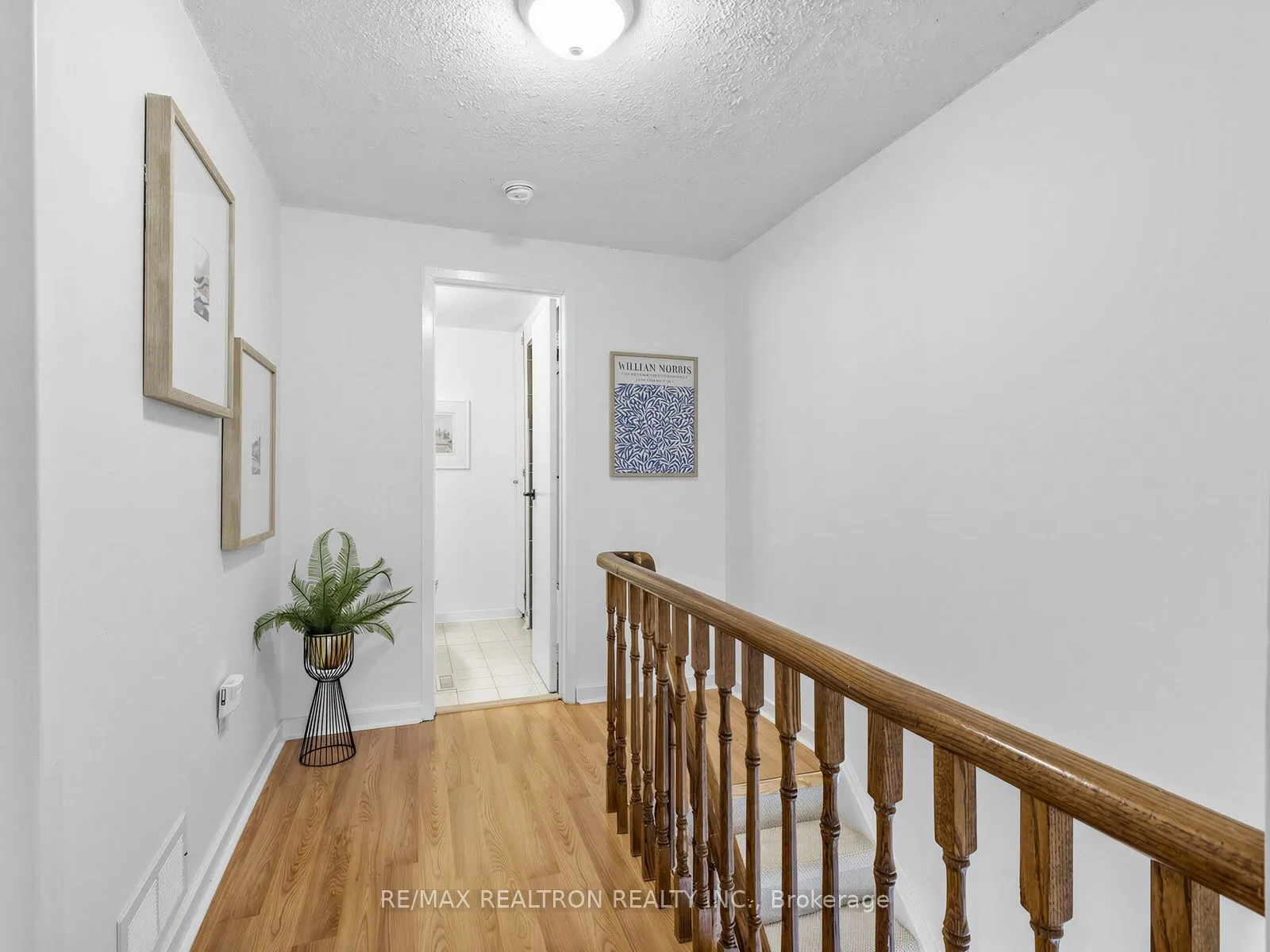 45 Mcclintock Crescent