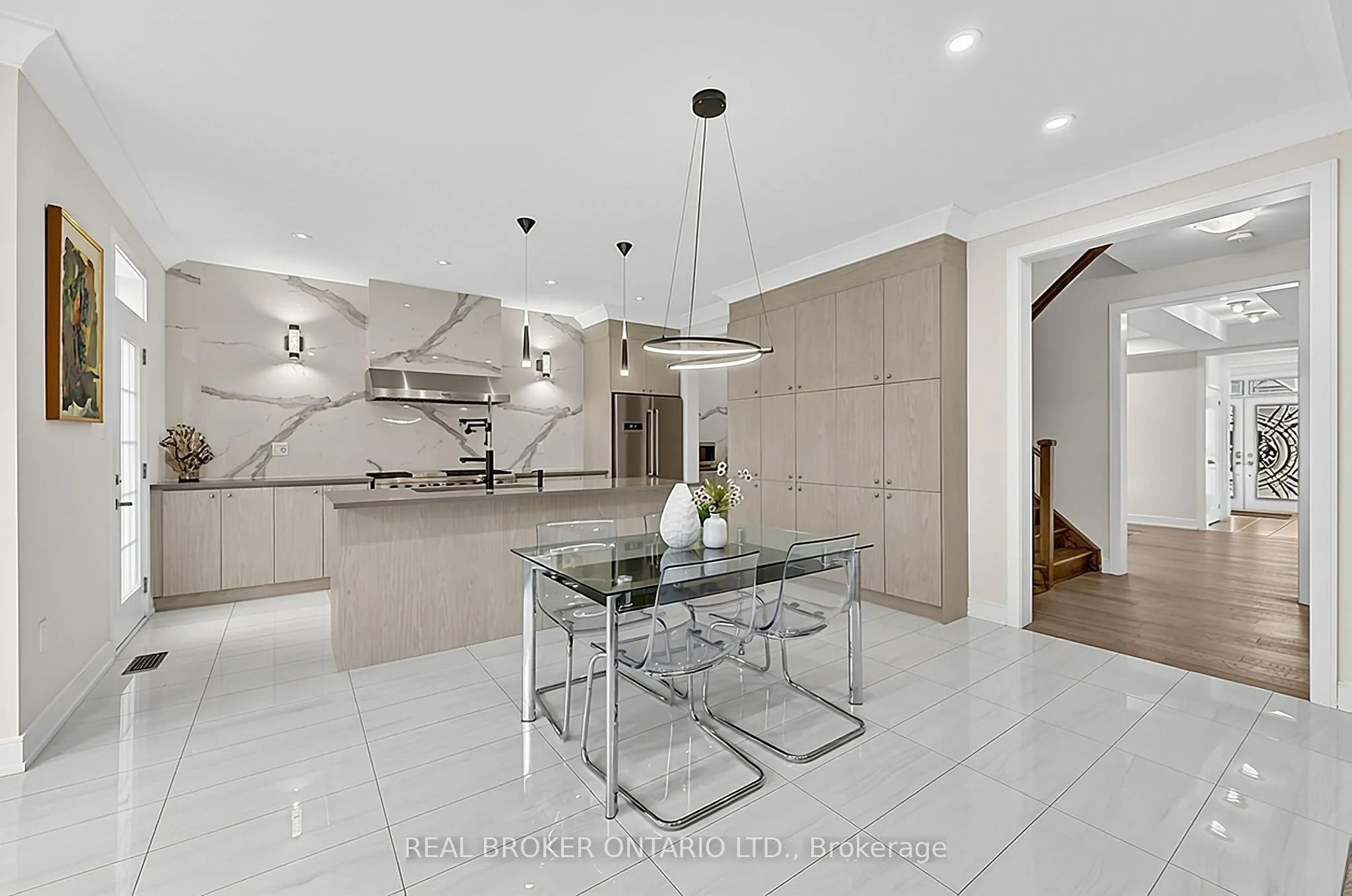 416 Seaview Heights