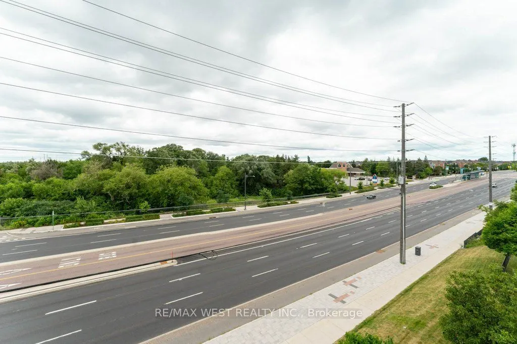 4620 Highway 7 Avenue #PH 413