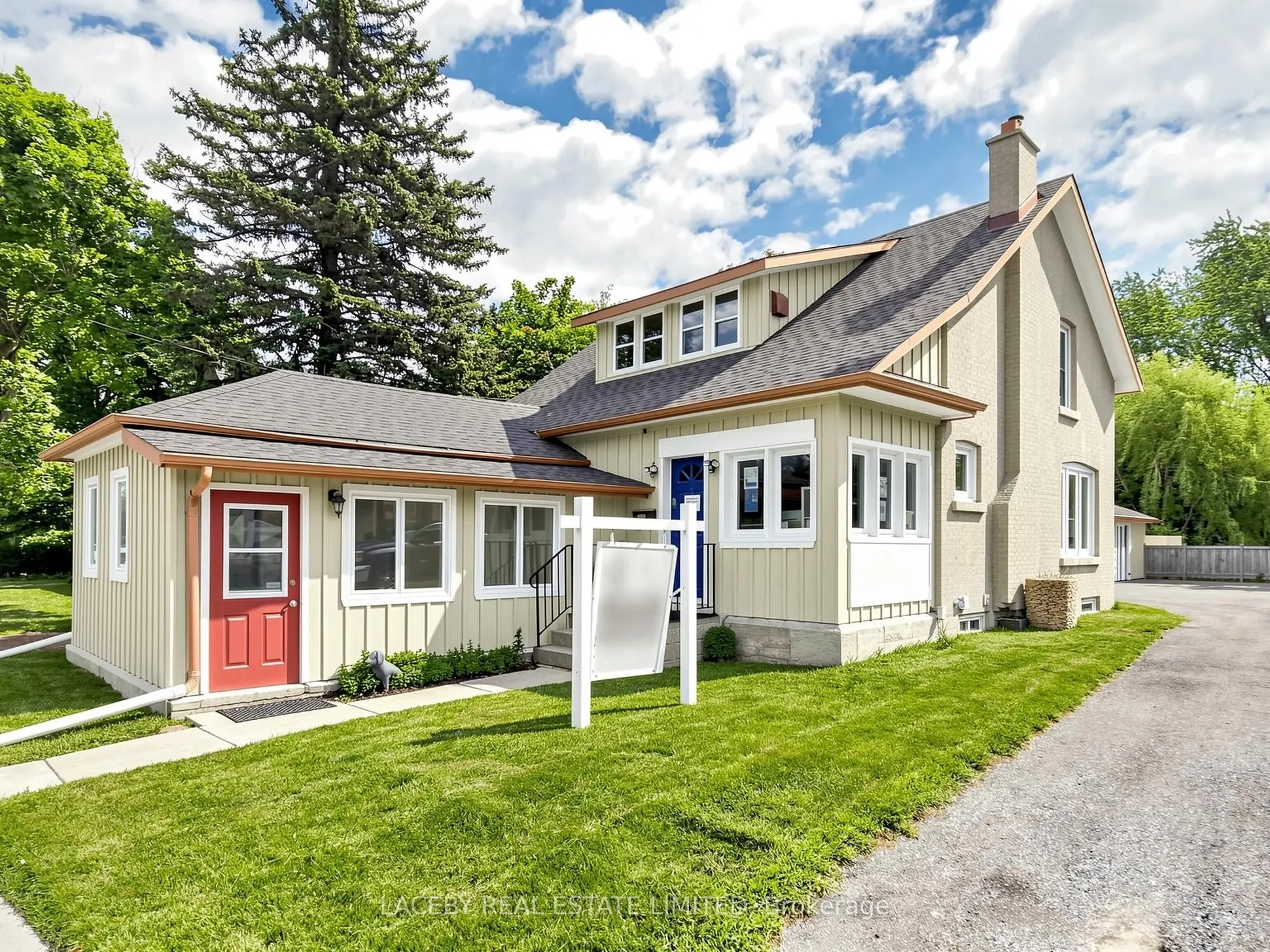 2163 King Road #D