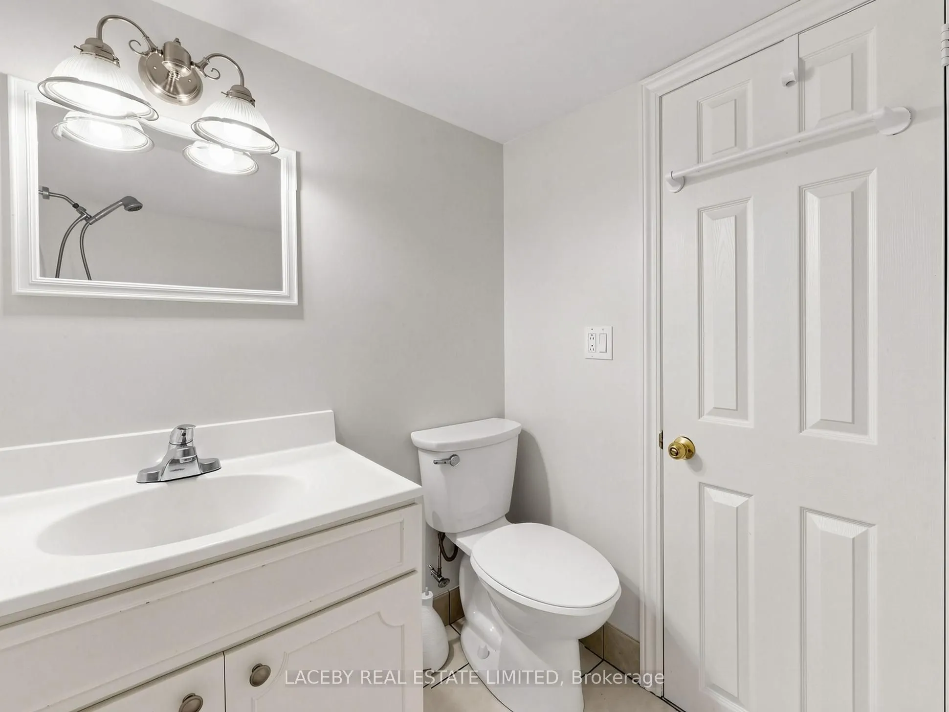2163 King Road #D