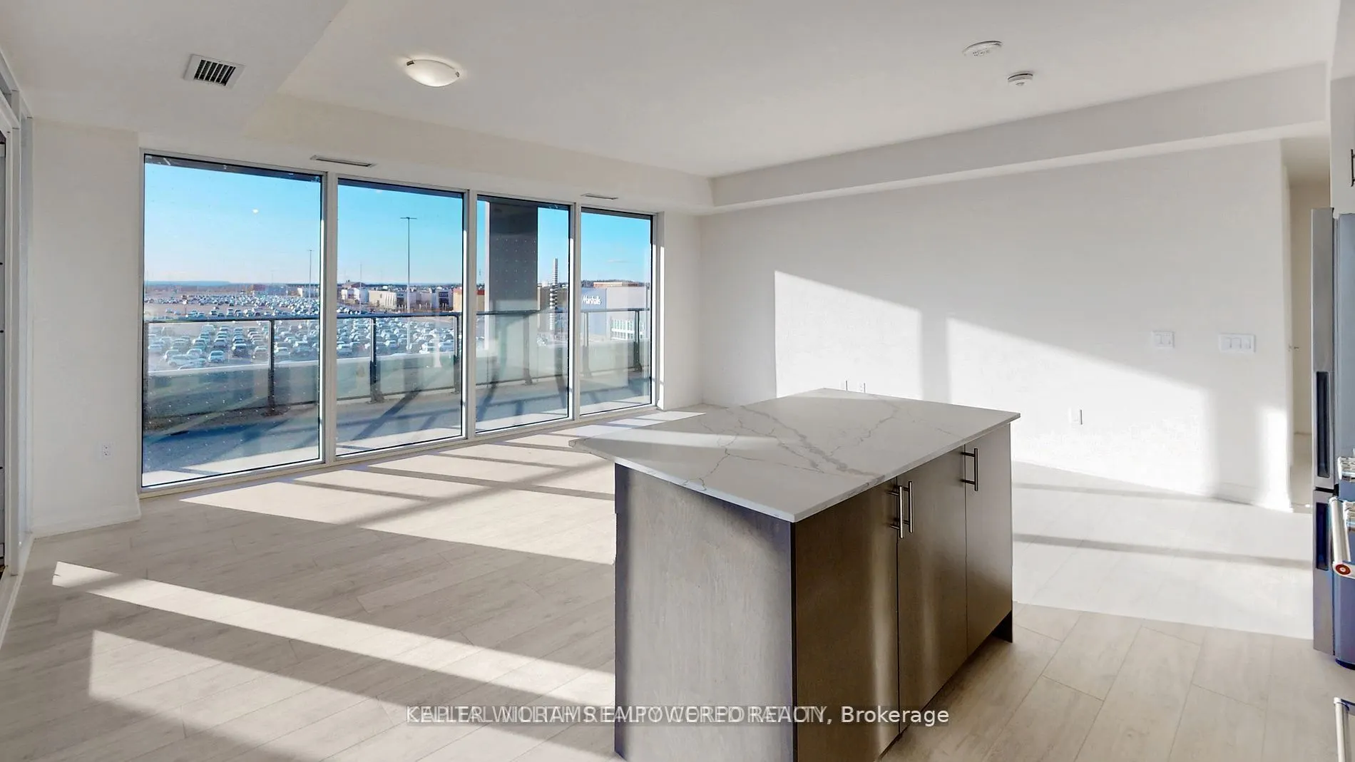 8960 Jane Street #328