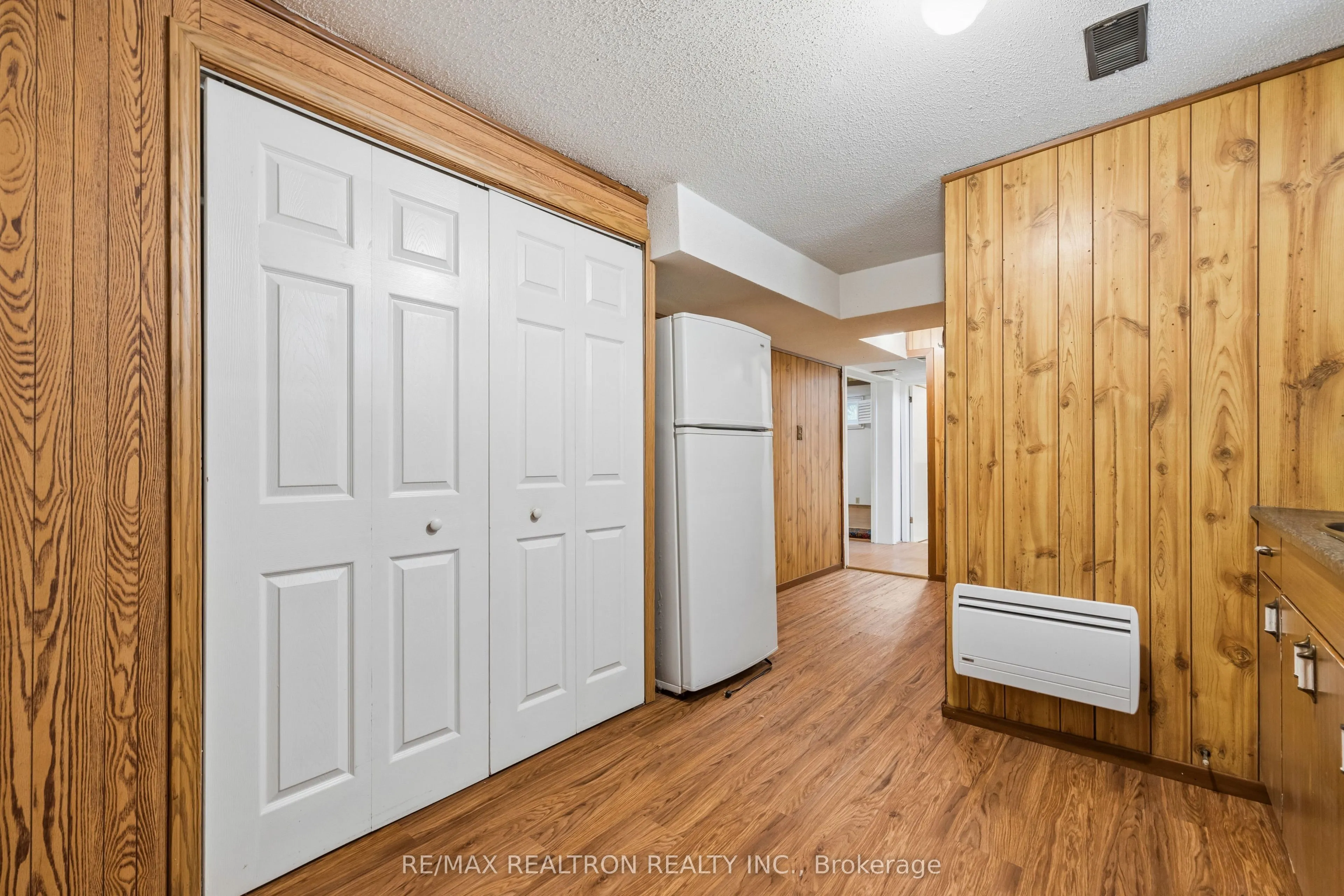 253 Silverbirch Drive