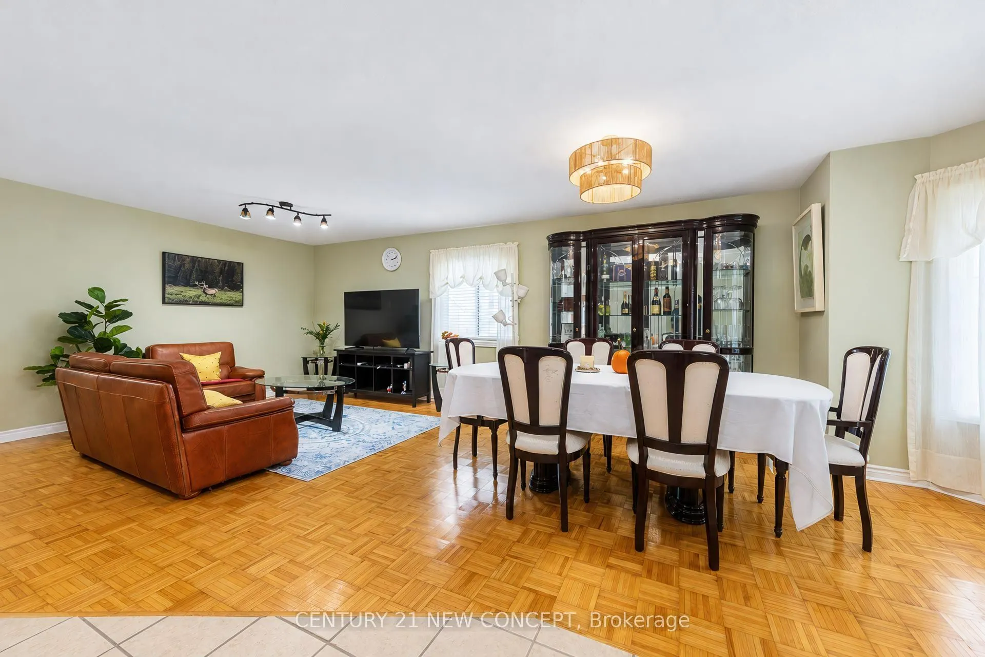 95 Bayview Avenue