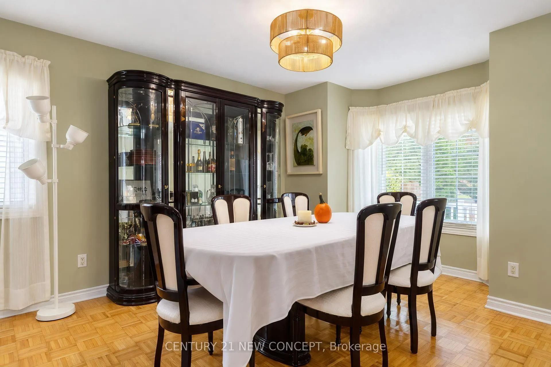 95 Bayview Avenue