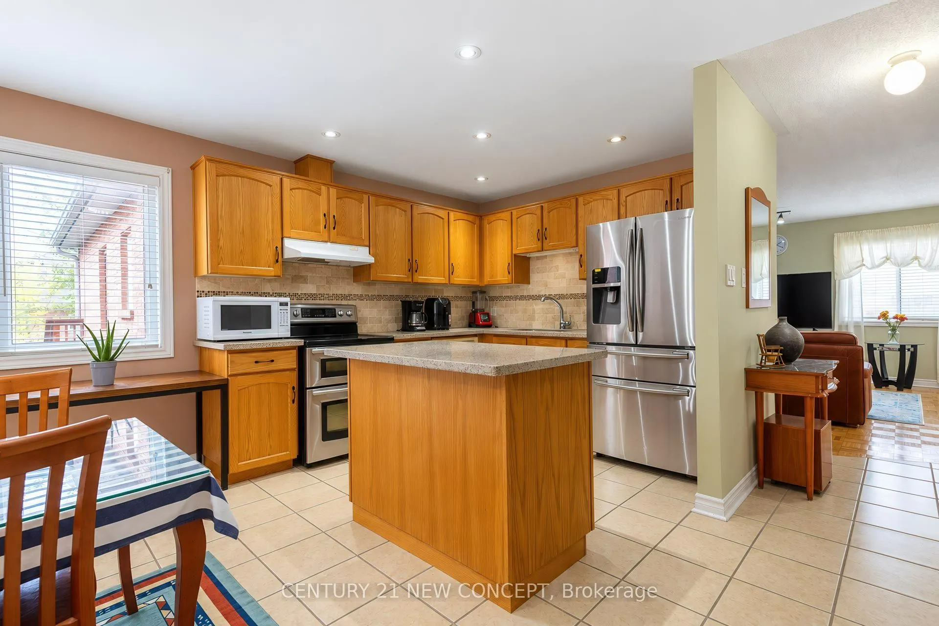95 Bayview Avenue