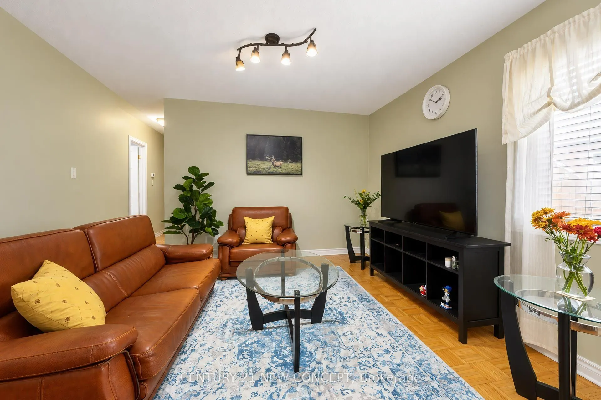 95 Bayview Avenue