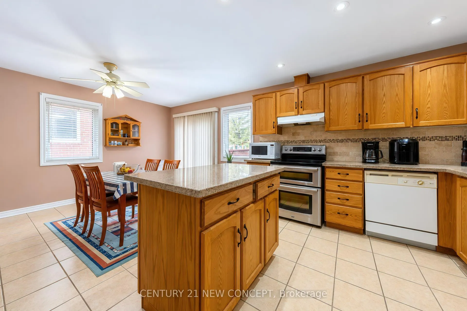 95 Bayview Avenue