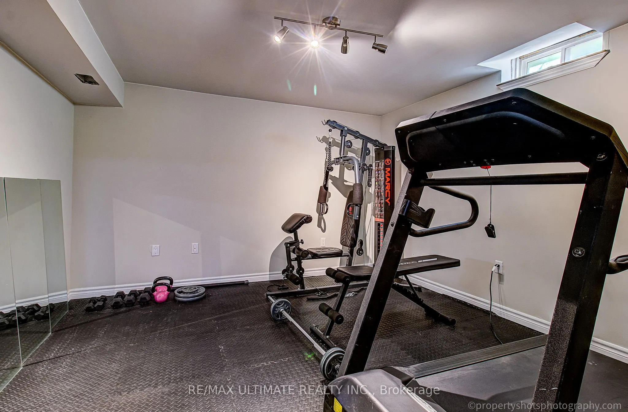 351 Fairway Gardens