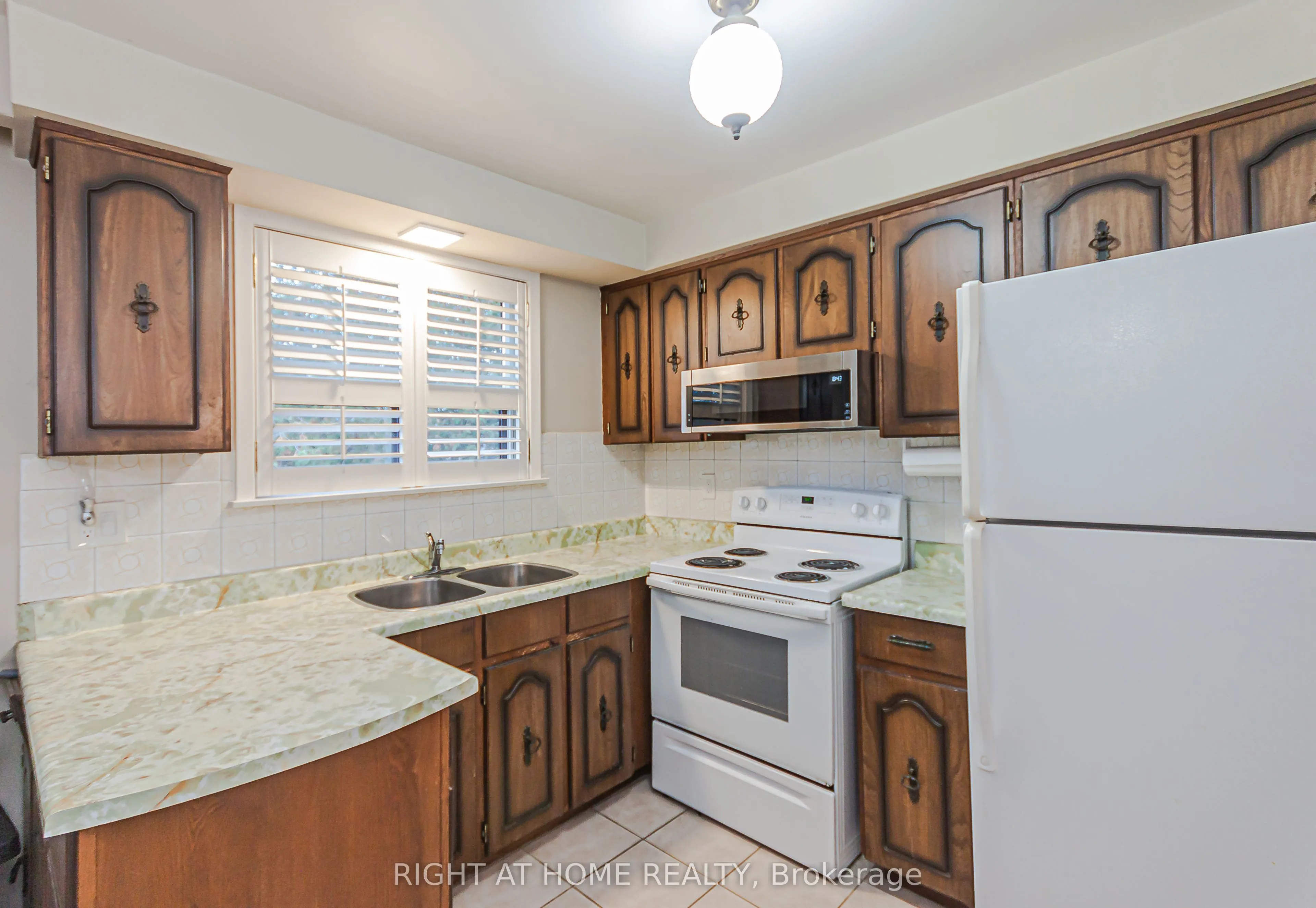 131 Button Road