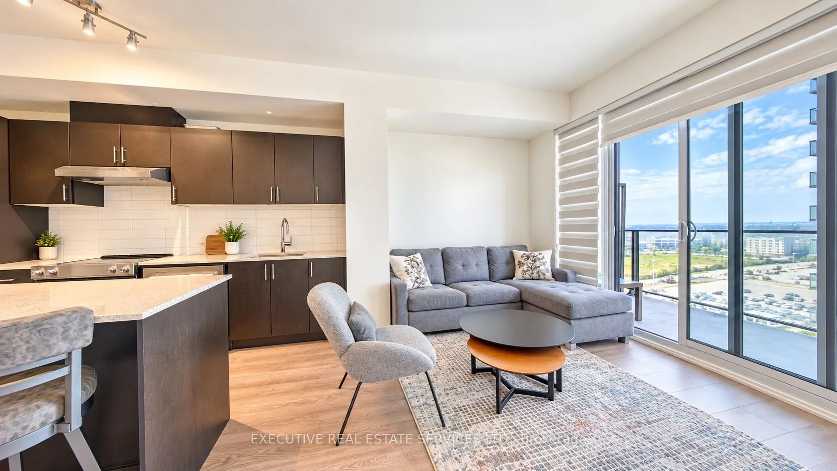 8960 JANE Street S #1202