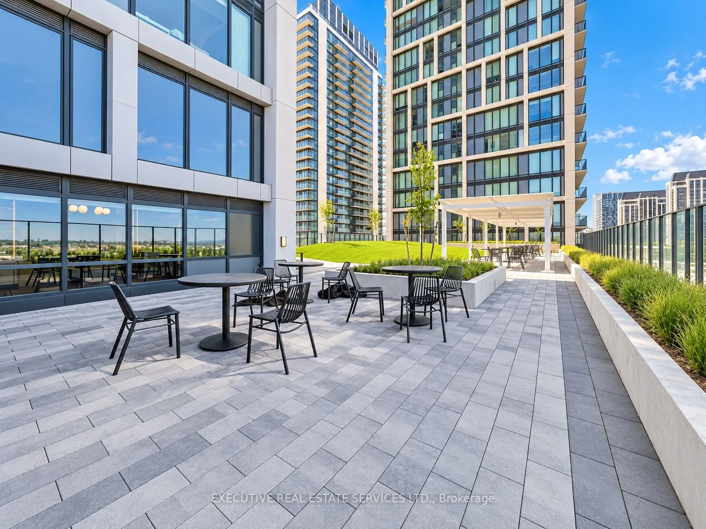 8960 JANE Street S #1202