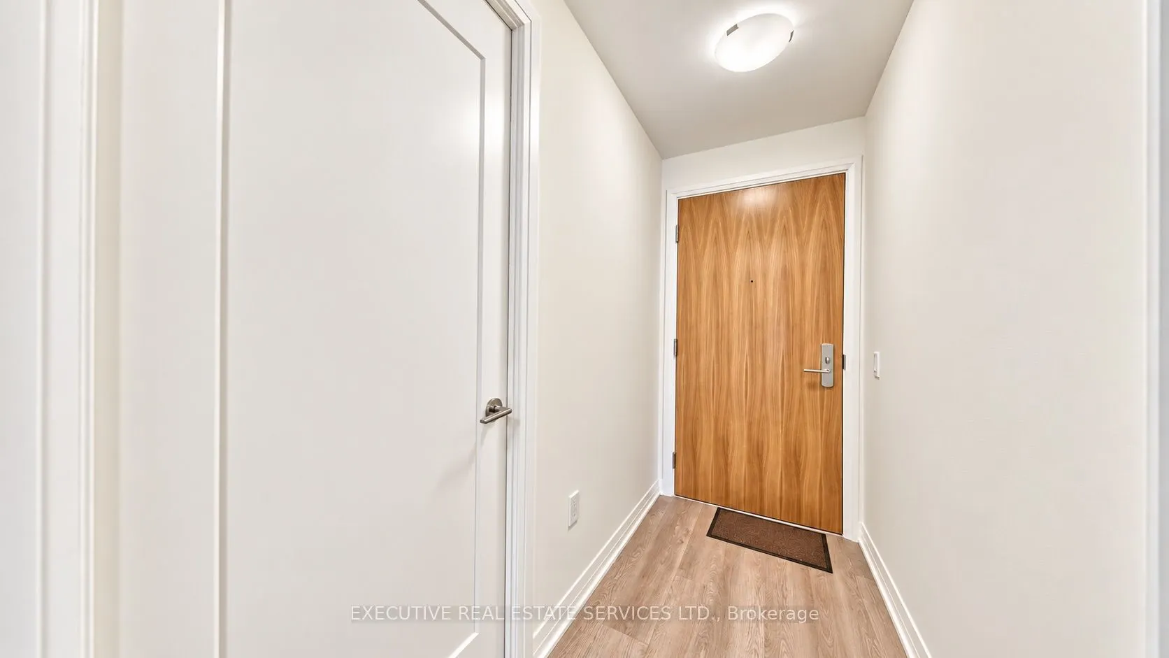8960 JANE Street S #1202