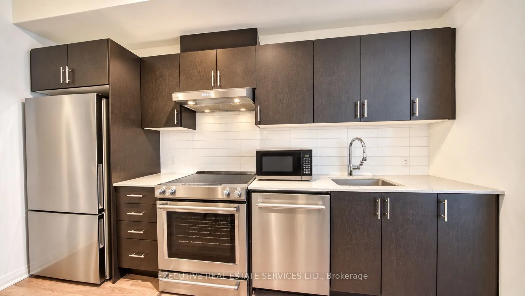 8960 JANE Street S #1202