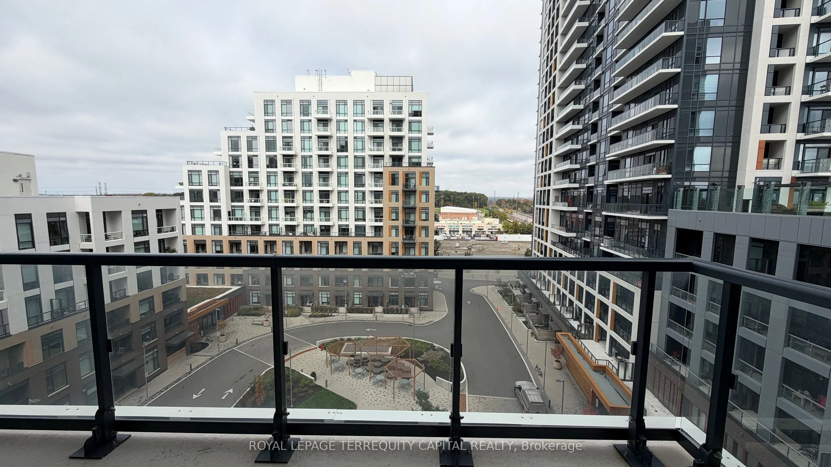 7950 Bathurst Street #720