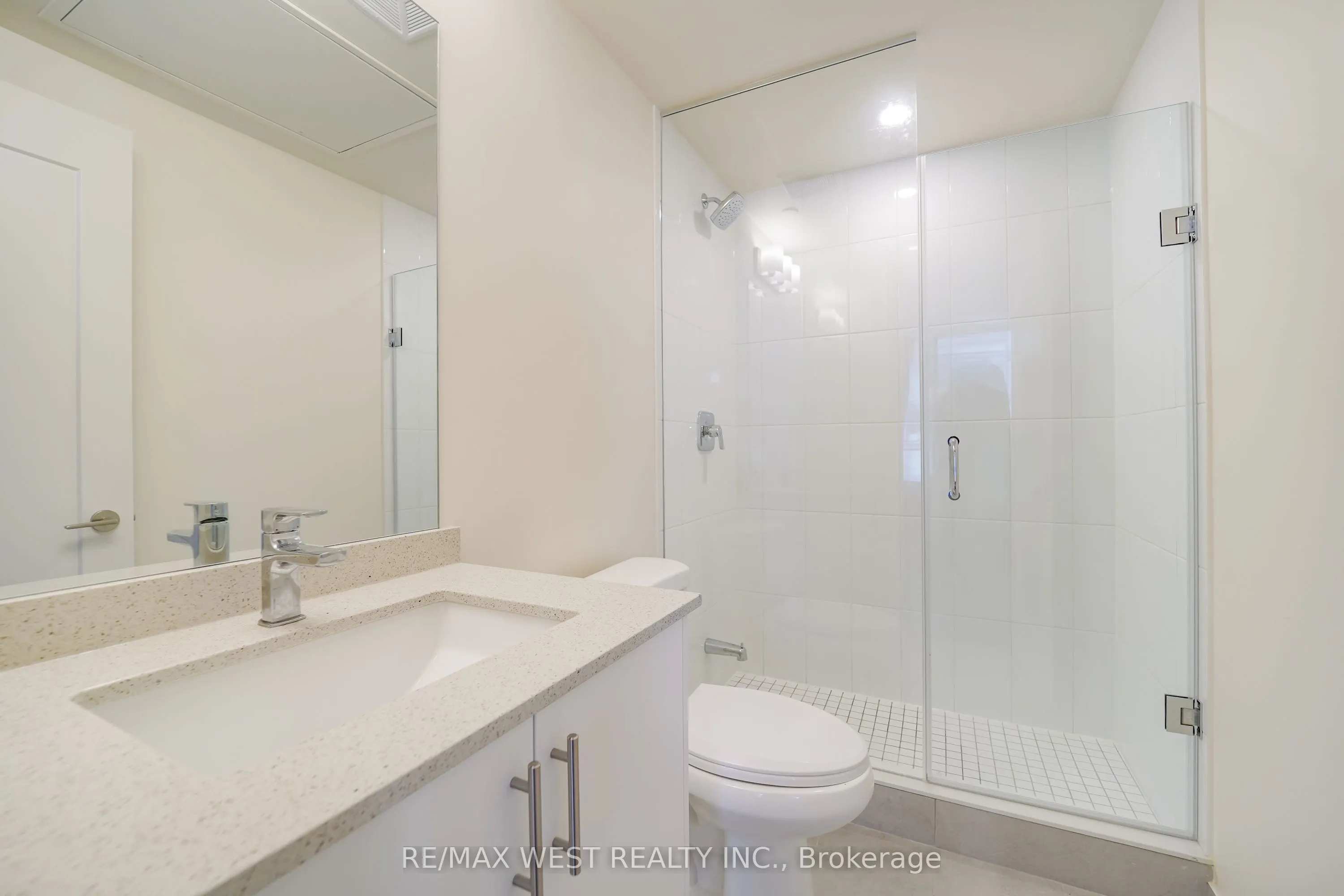 8960 Jane Street #1502
