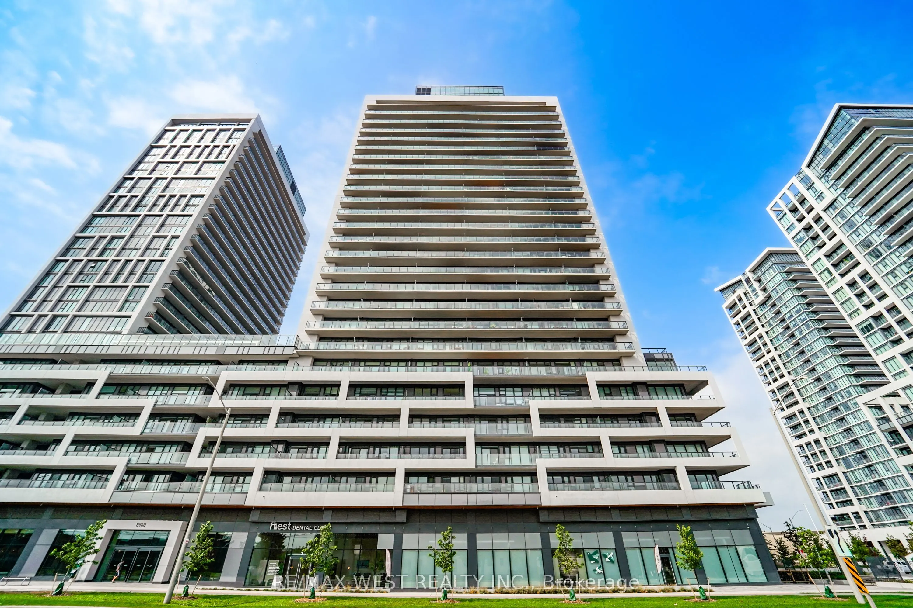 8960 Jane Street #1502