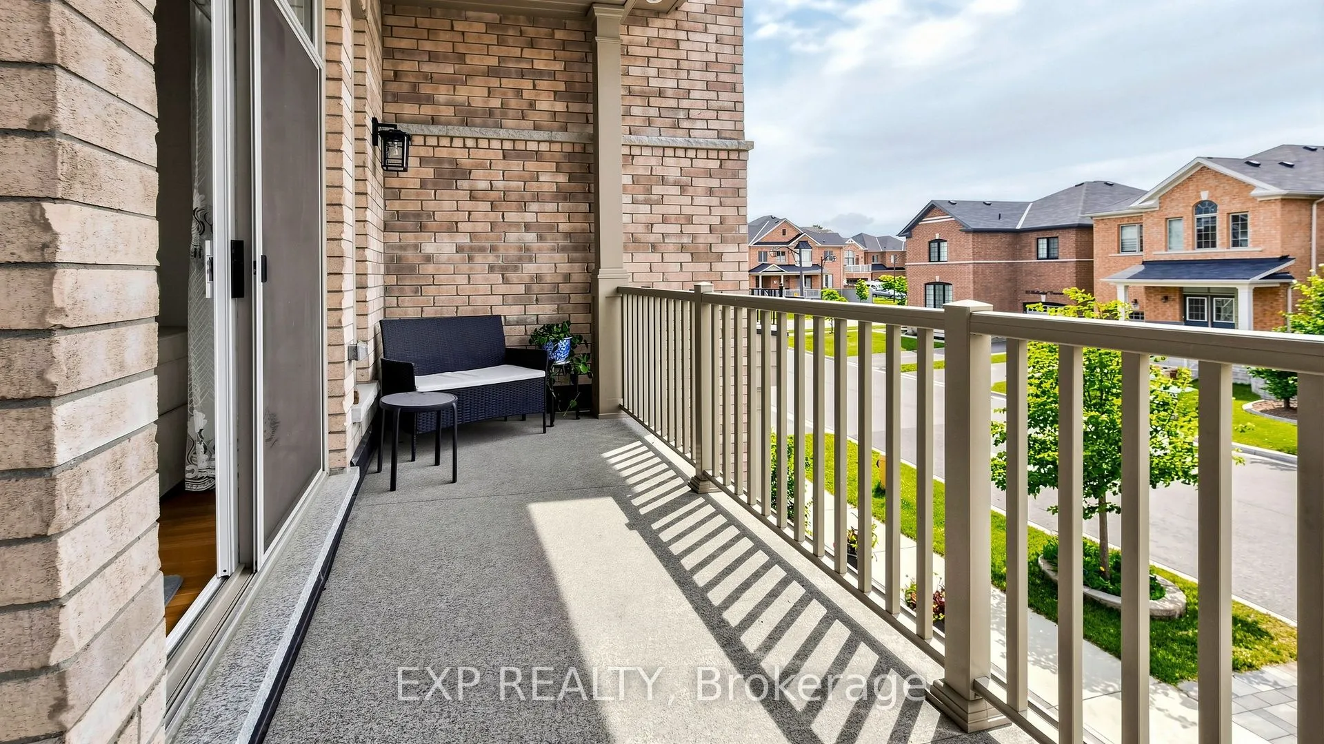34 Buttonleaf Crescent