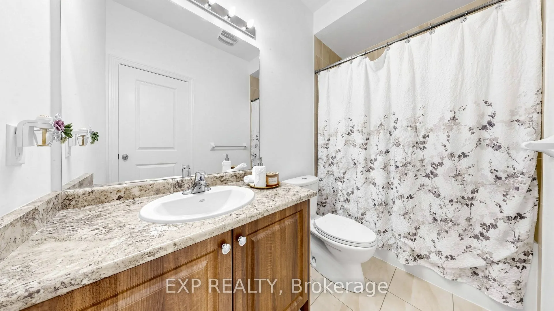 34 Buttonleaf Crescent