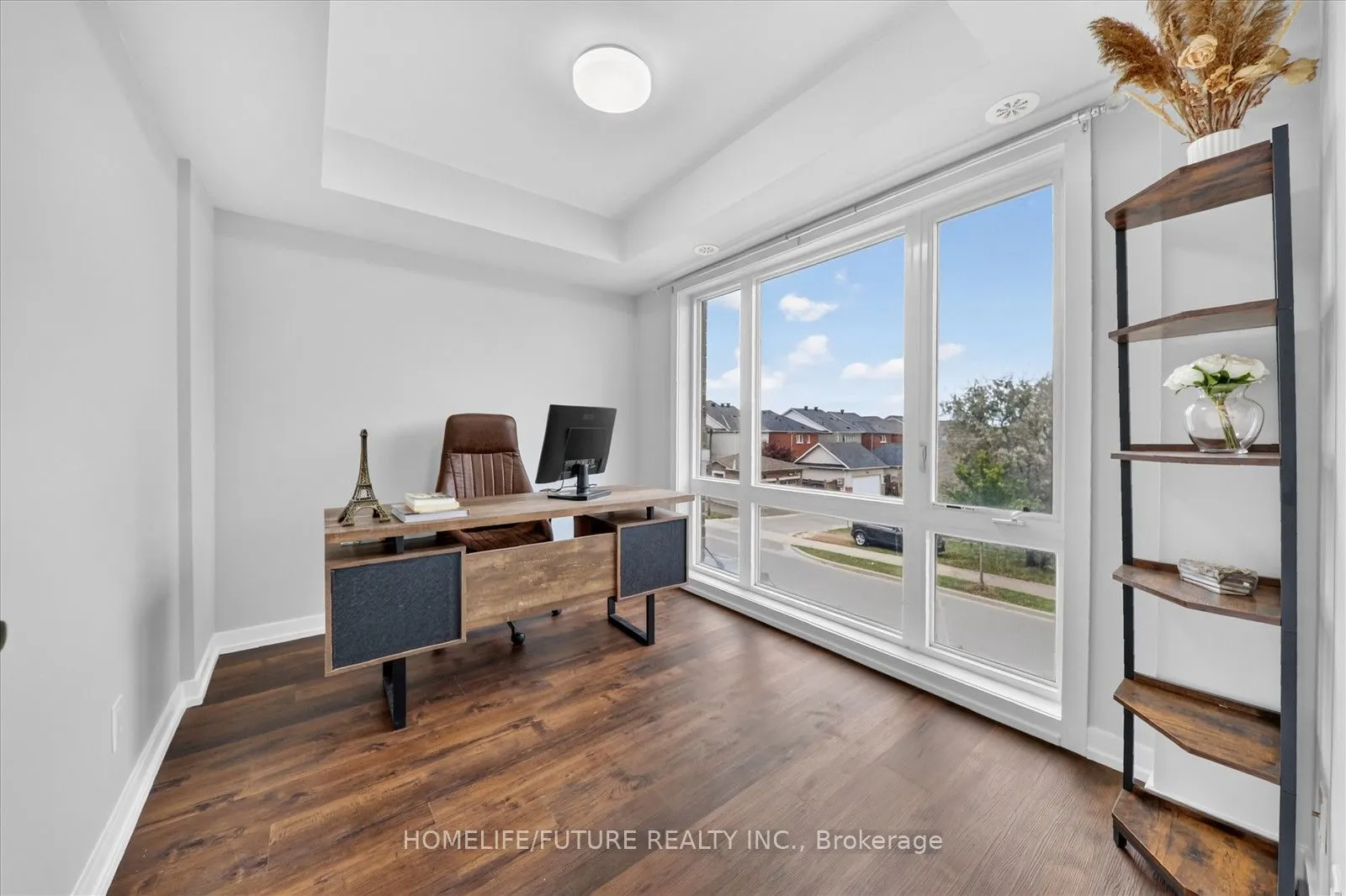 65 Lindcrest Manor #1108