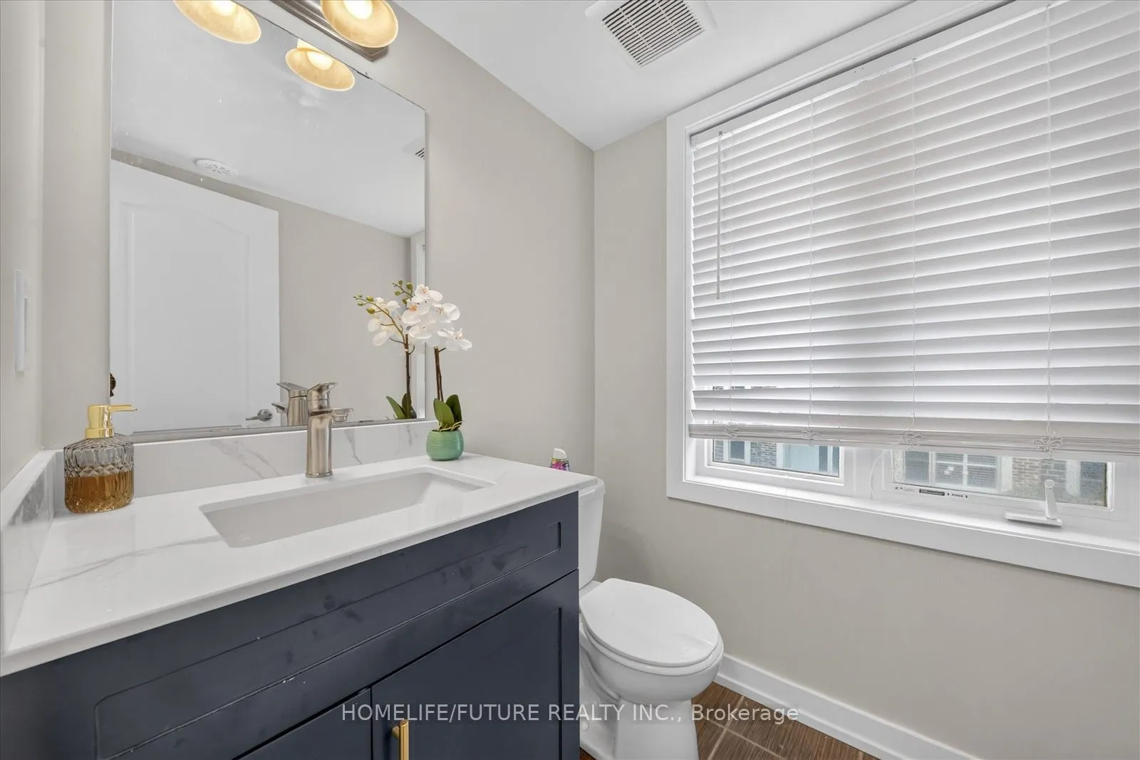 65 Lindcrest Manor #1108