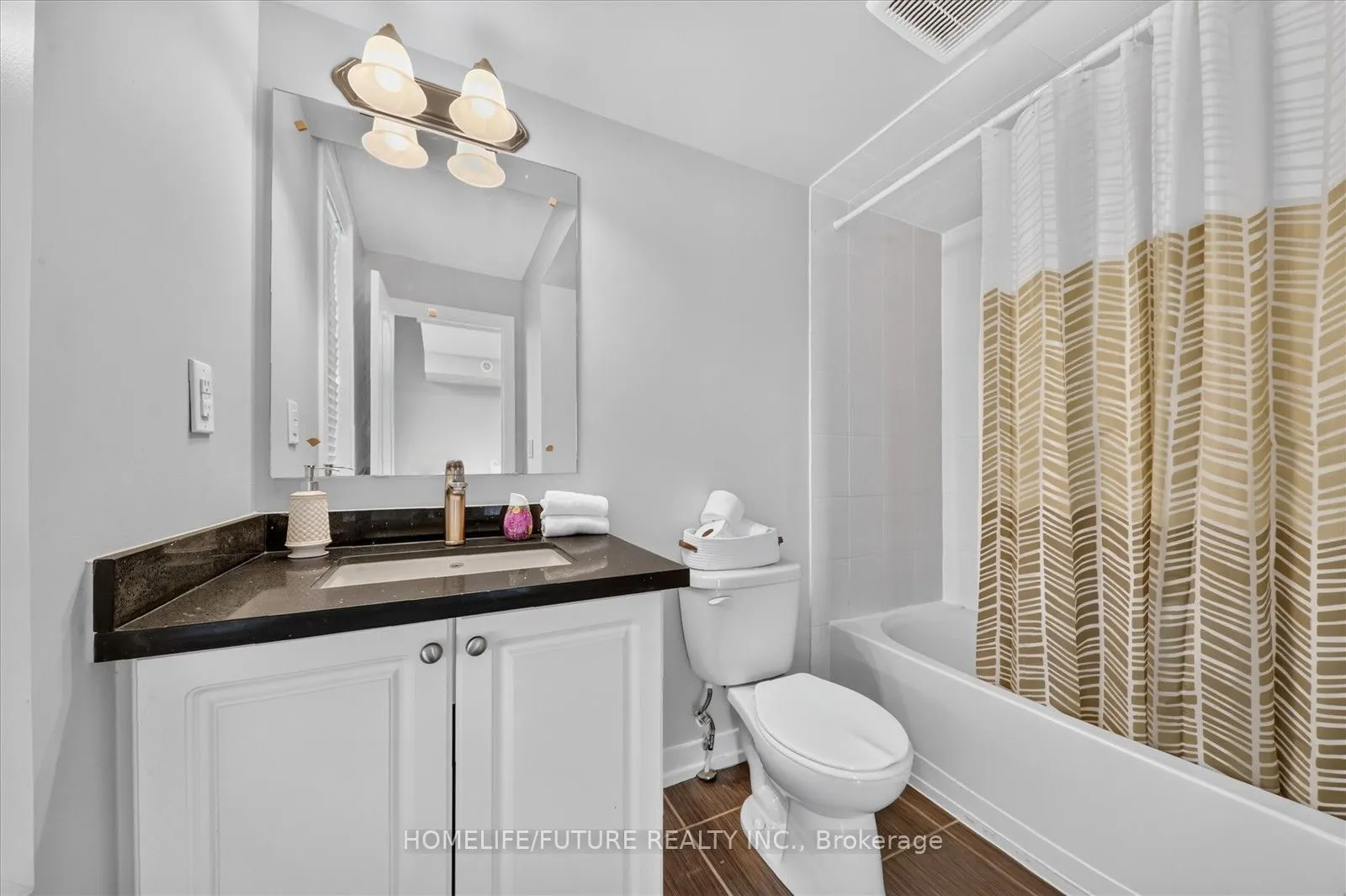 65 Lindcrest Manor #1108