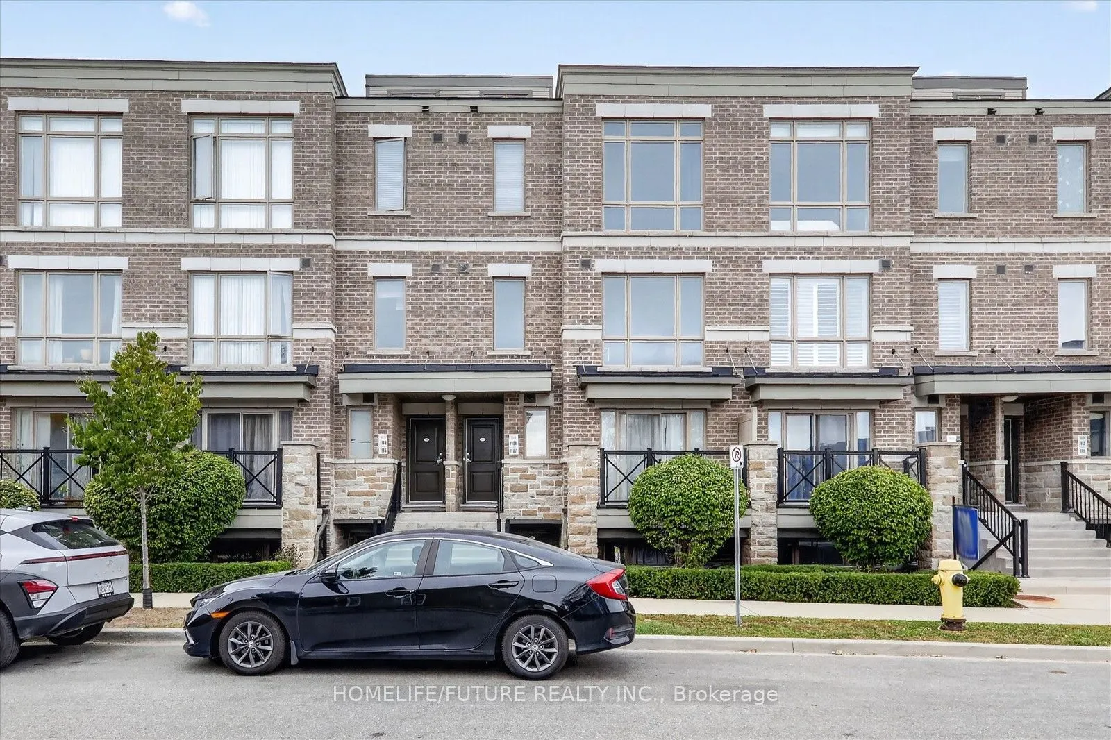 65 Lindcrest Manor #1108