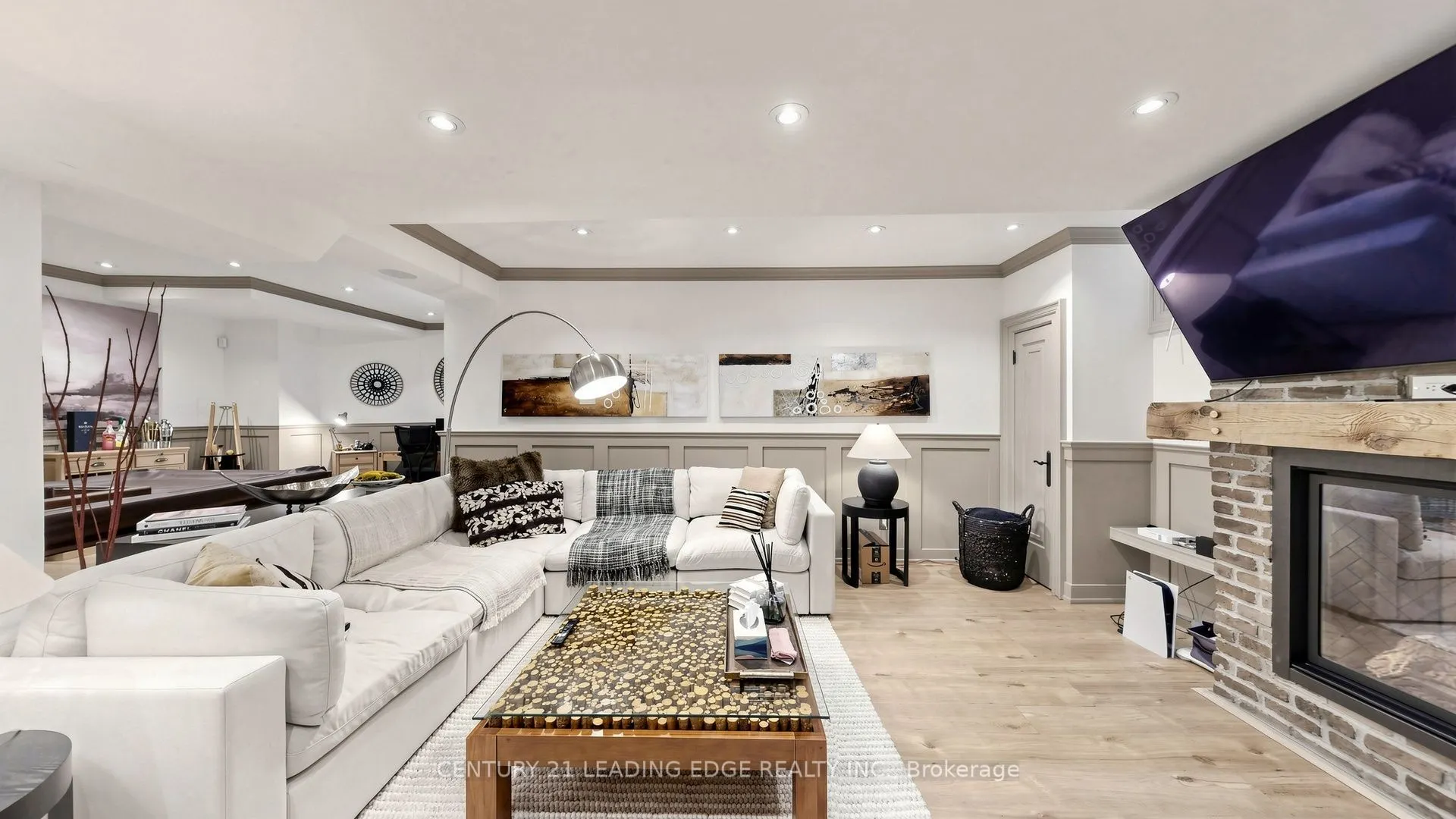 6 Aileen Lewis Court
