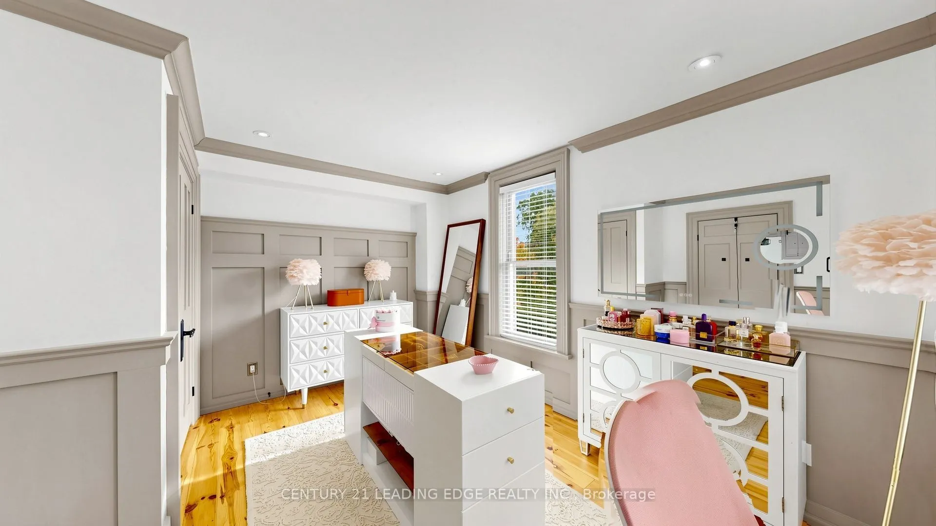 6 Aileen Lewis Court