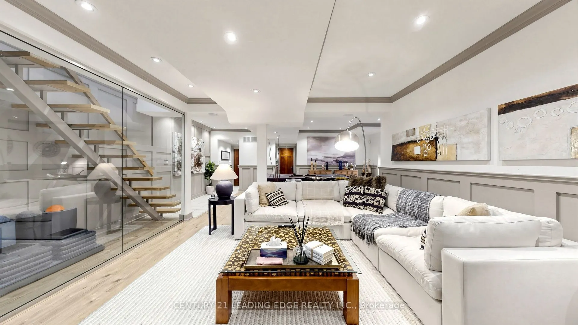 6 Aileen Lewis Court