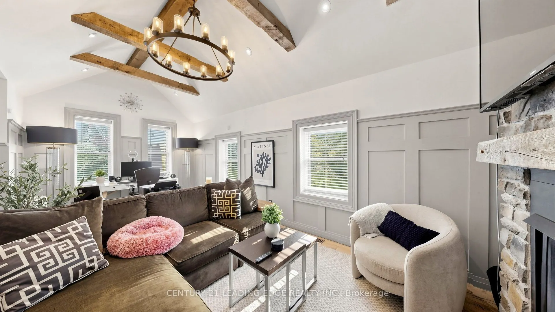 6 Aileen Lewis Court