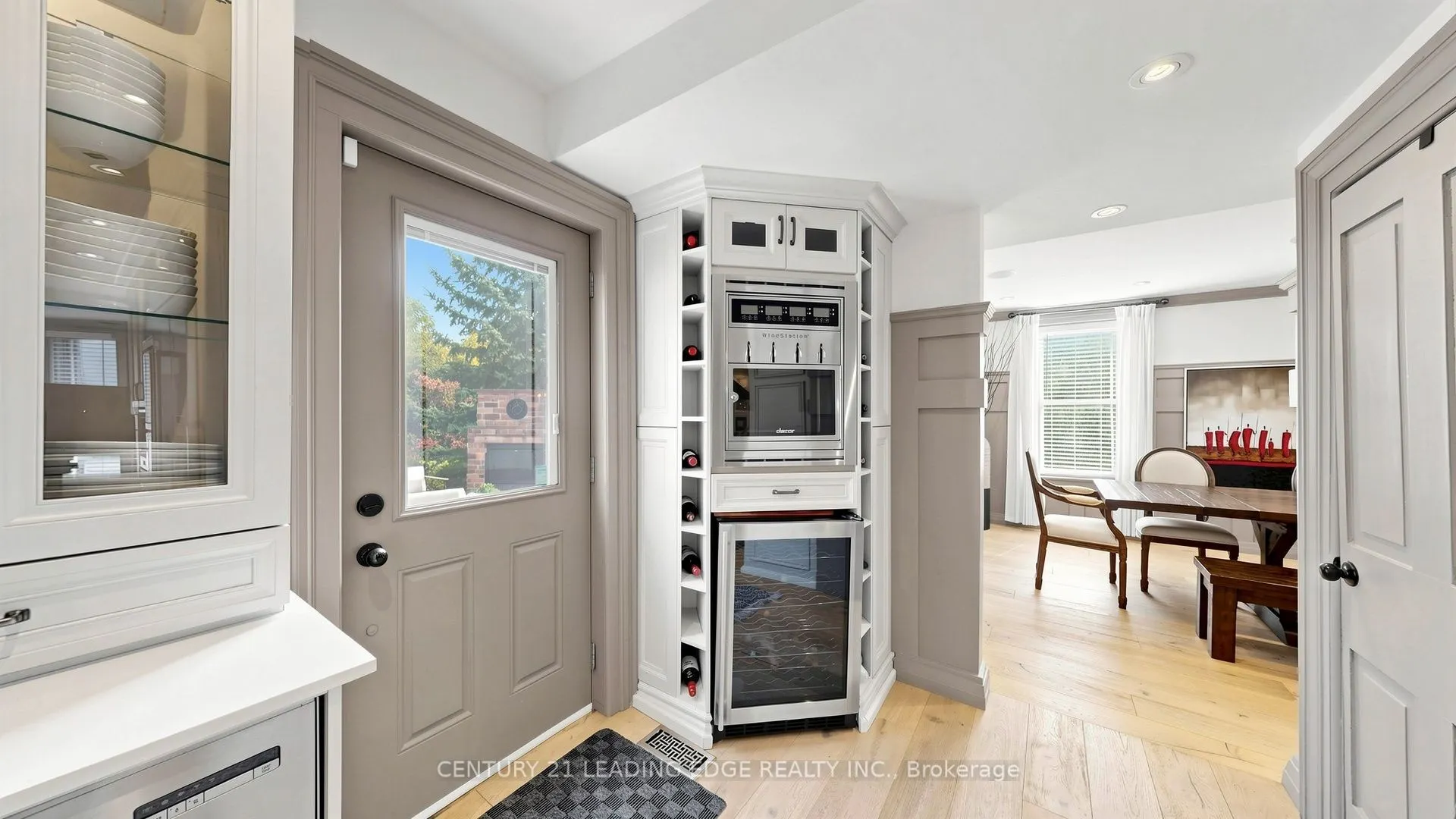 6 Aileen Lewis Court