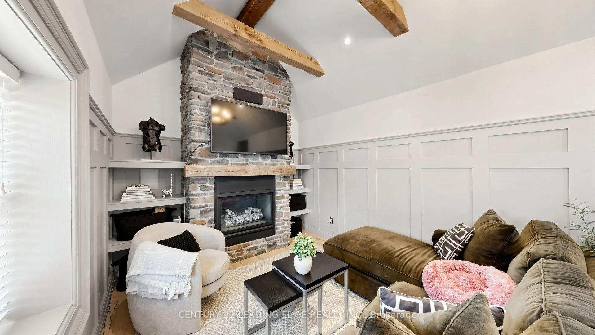 6 Aileen Lewis Court